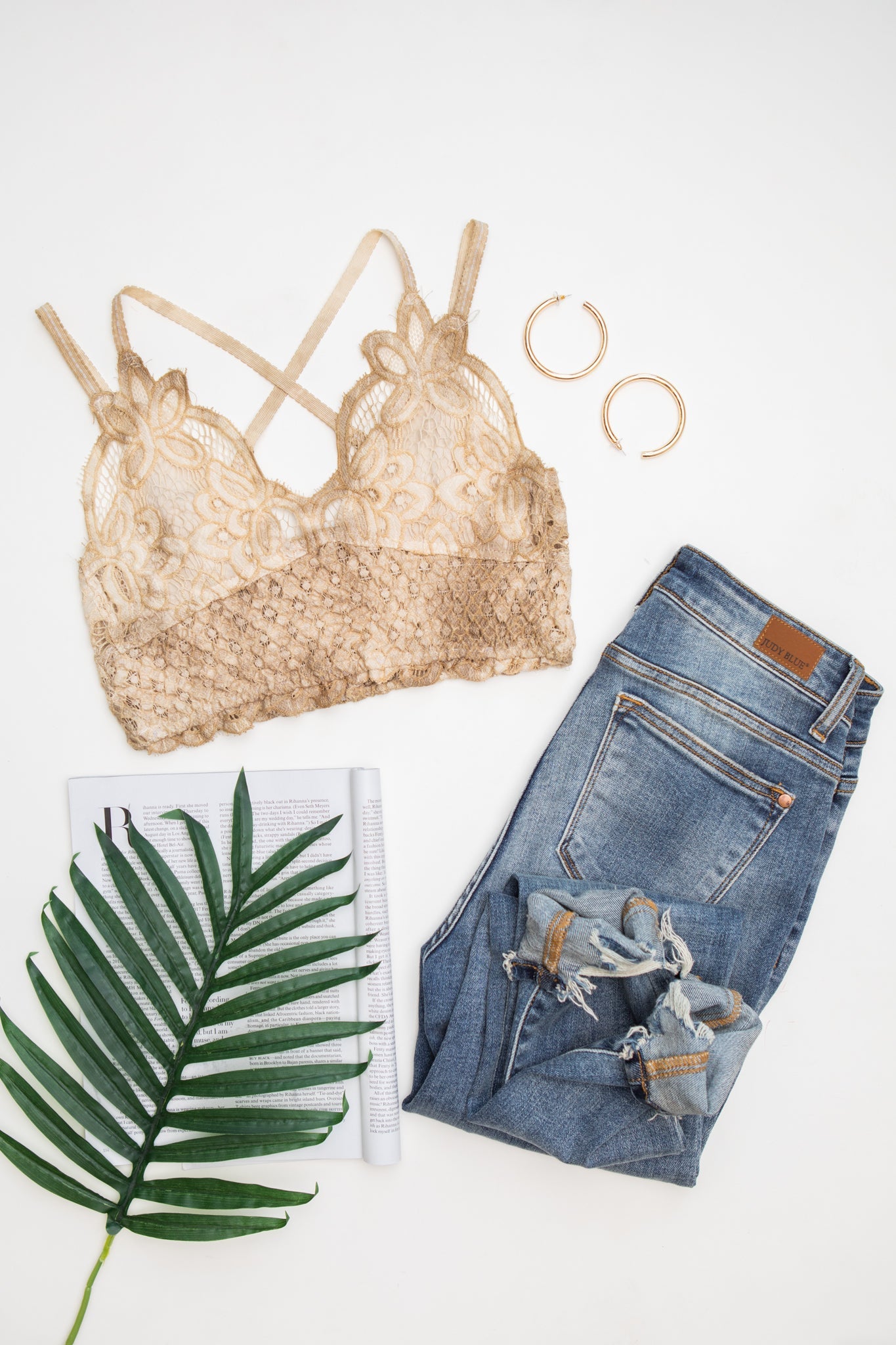 Tops Live In Lace Bralette in Taupe