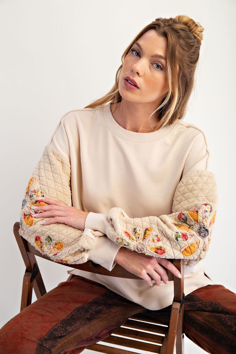 Easel Bloom & Cozy Quilted Sleeve Pullover