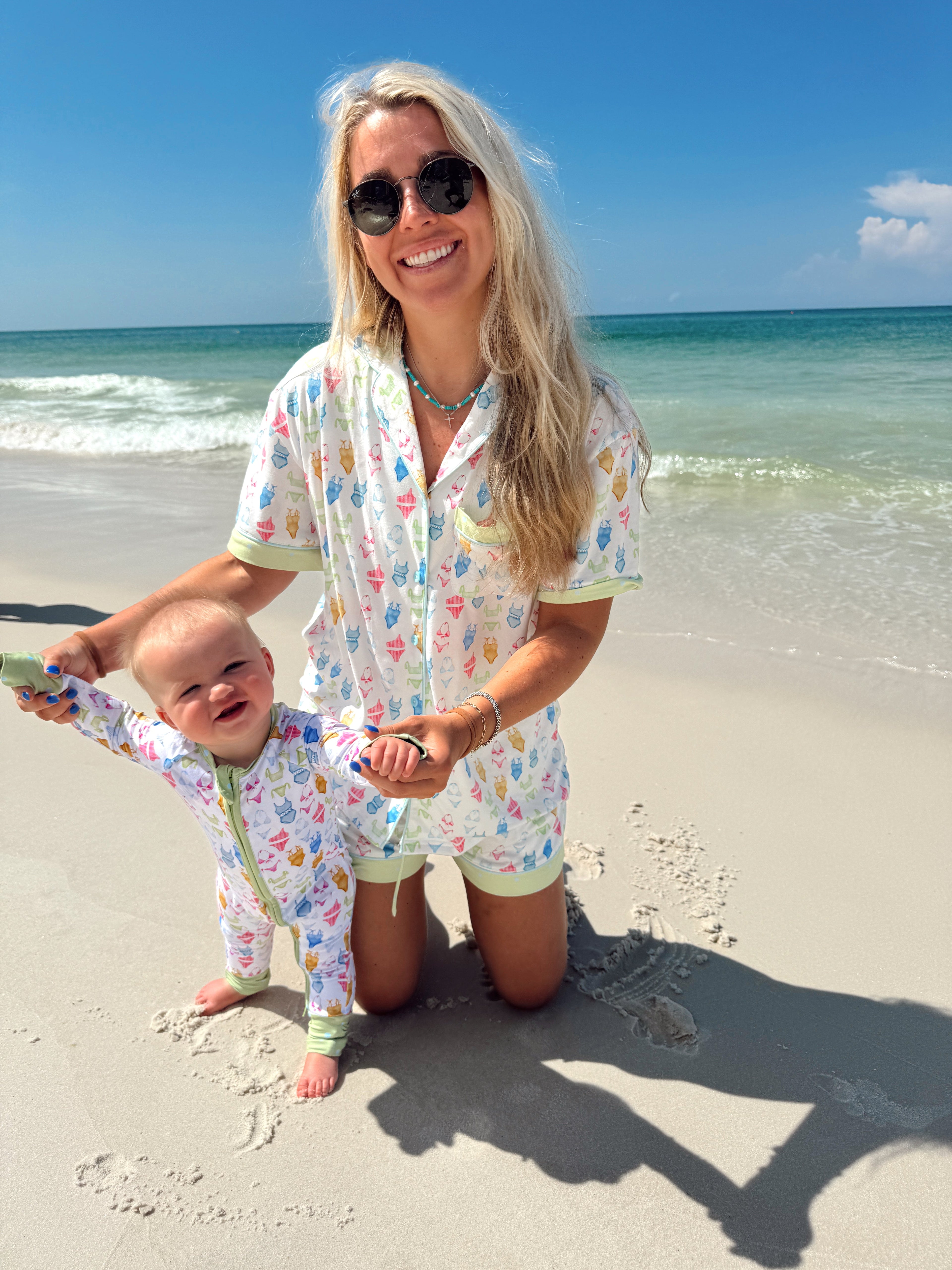 Pajamas Bikinis - Short Sleeve Pajama Set