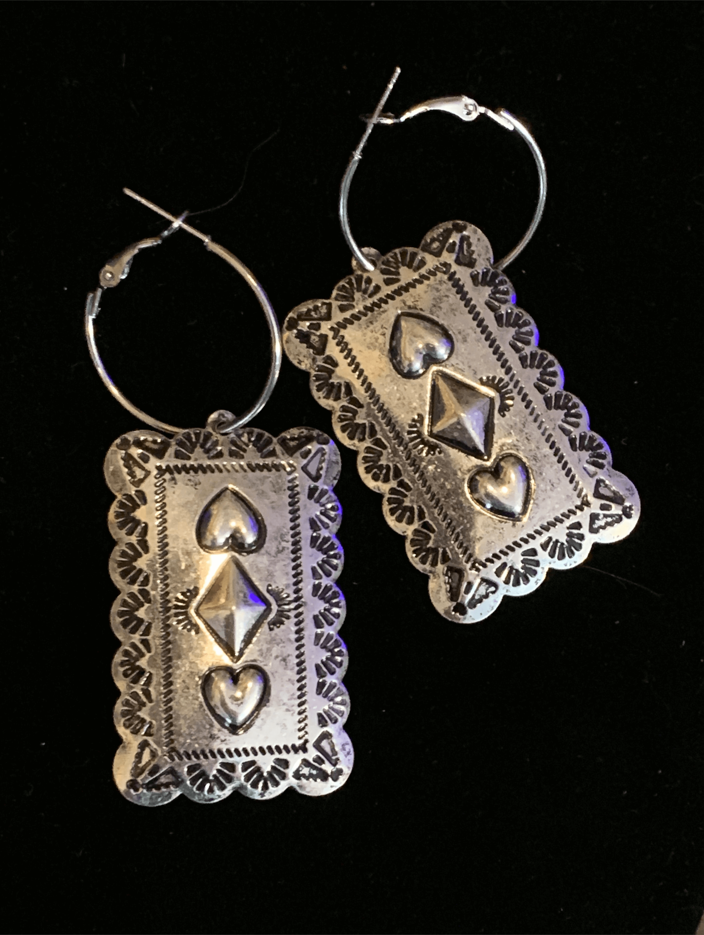 Queen of Hearts Hoops
