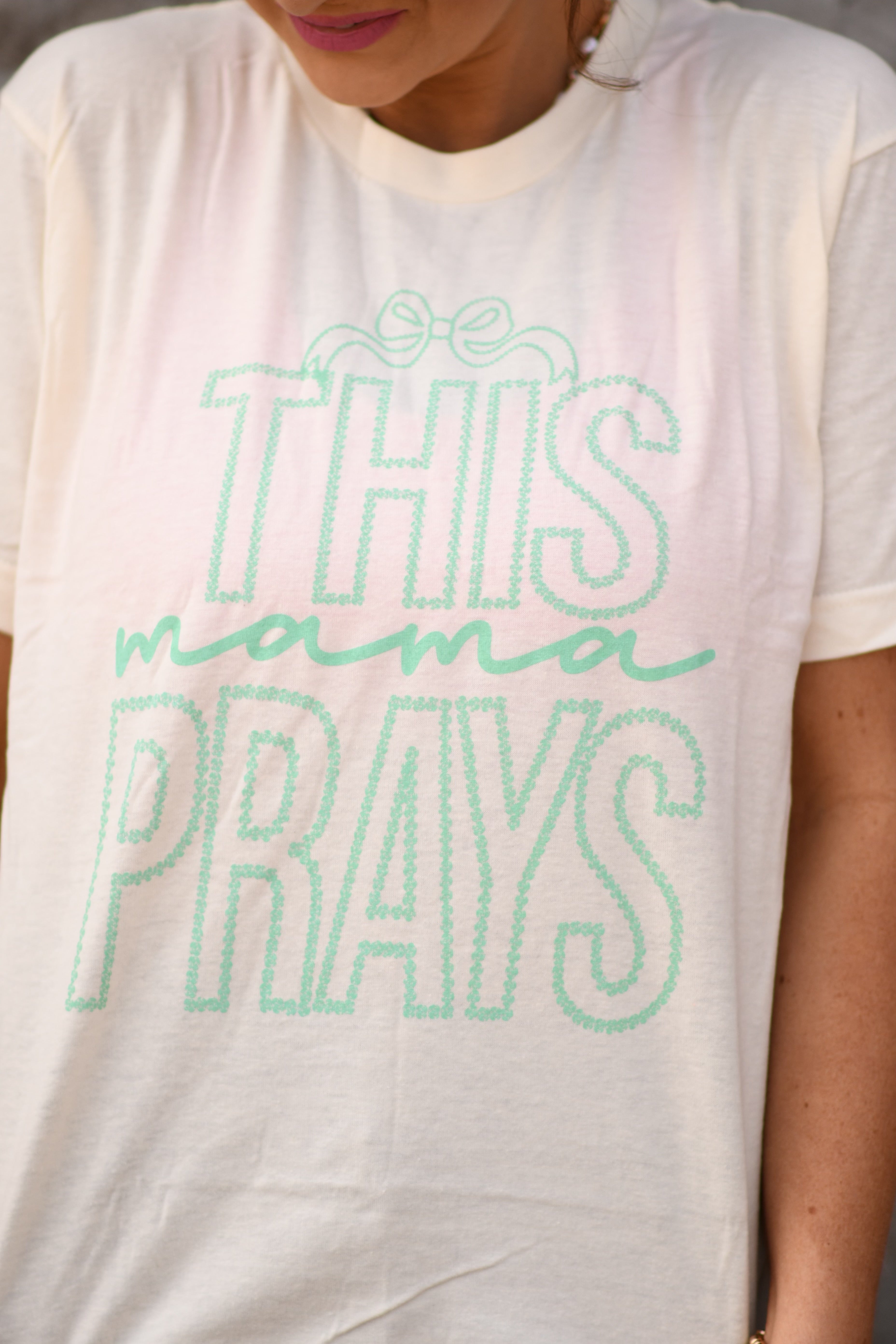 This Mama Prays Tee
