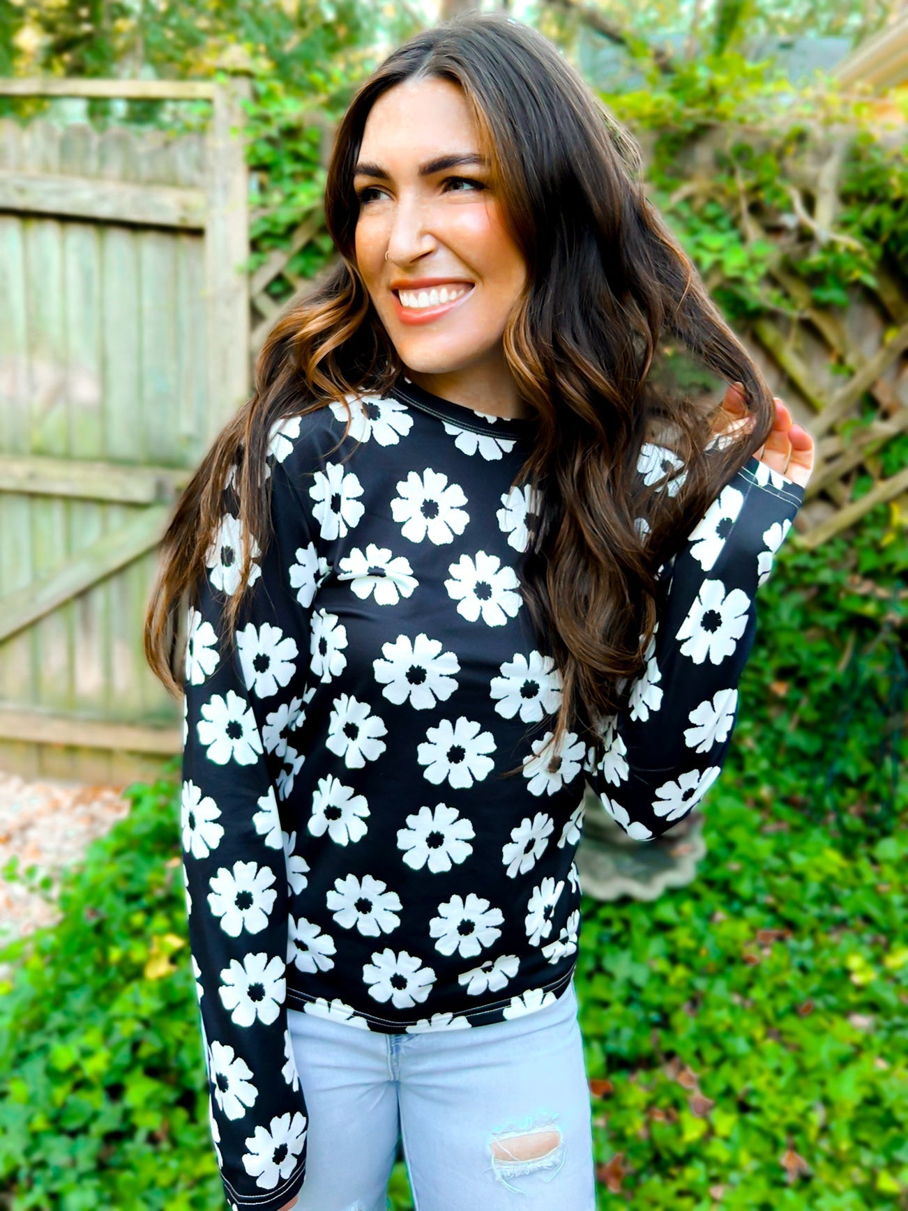 Delia Daisy Print Long Sleeve Top - Girl Code Couture