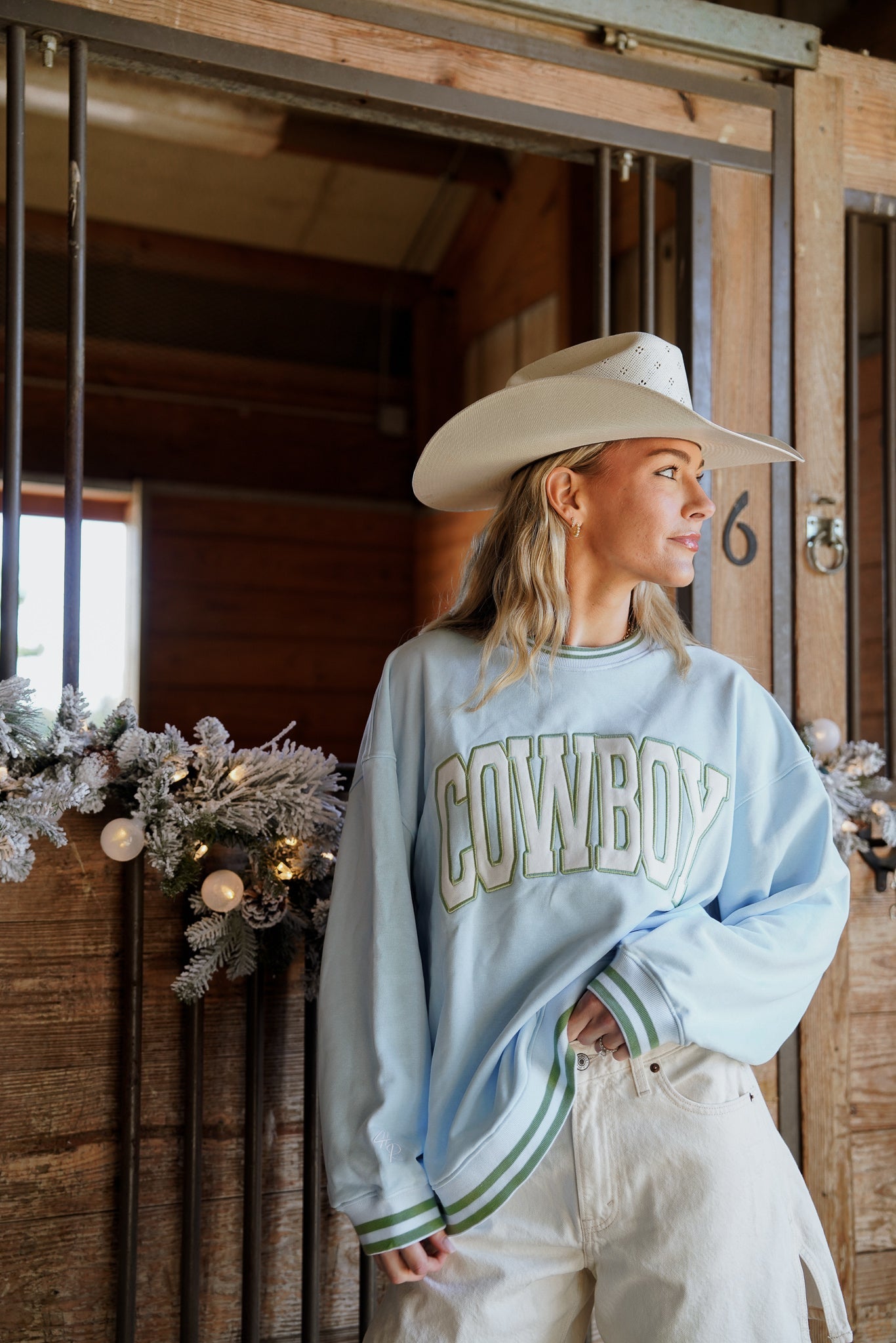 Sweatshirt Cowboy - Blue Vintage Crewneck Sweatshirt