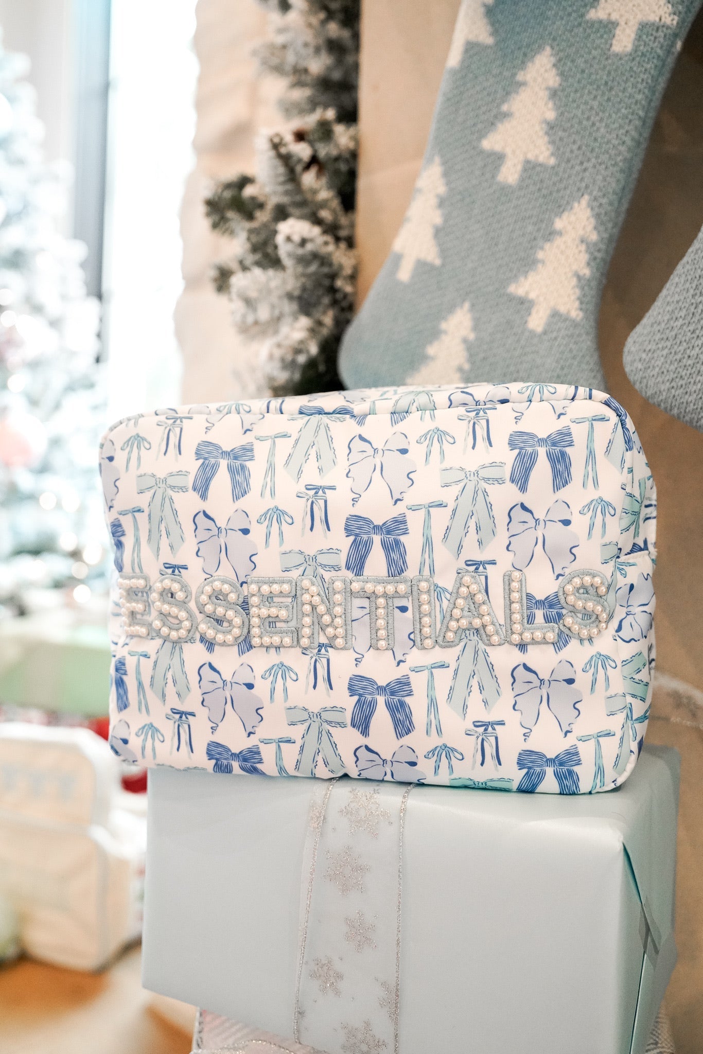 Essentials - Blue Bow Nylon XL