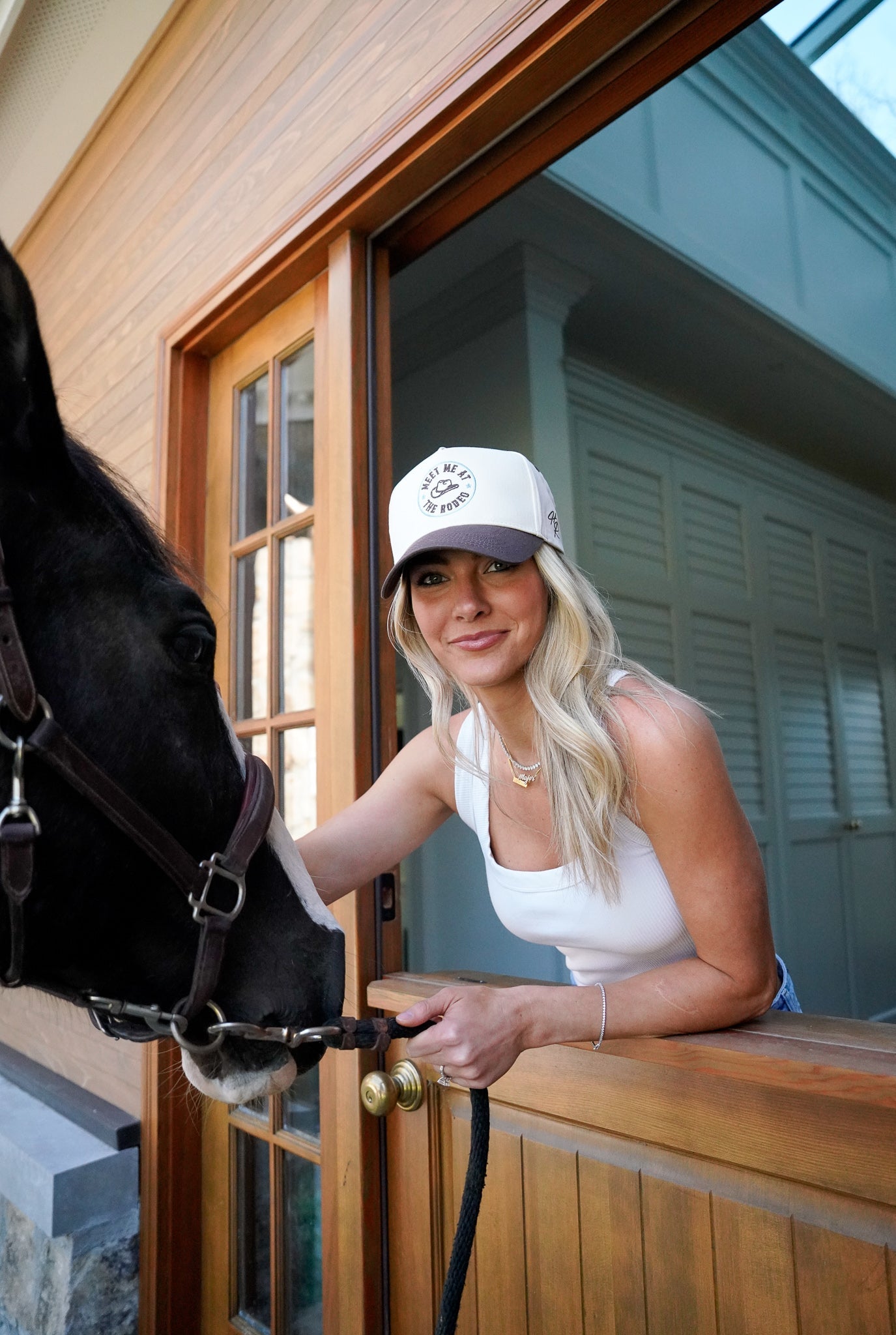 Hat Meet me at the Rodeo - Brown Vintage Trucker Hat