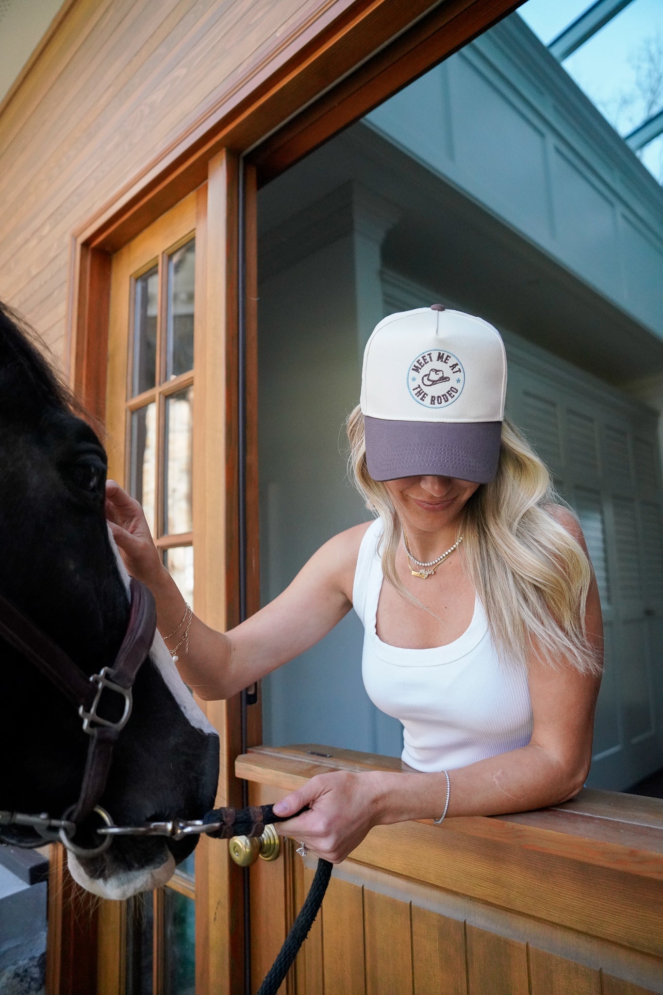 Hat Meet me at the Rodeo - Brown Vintage Trucker Hat