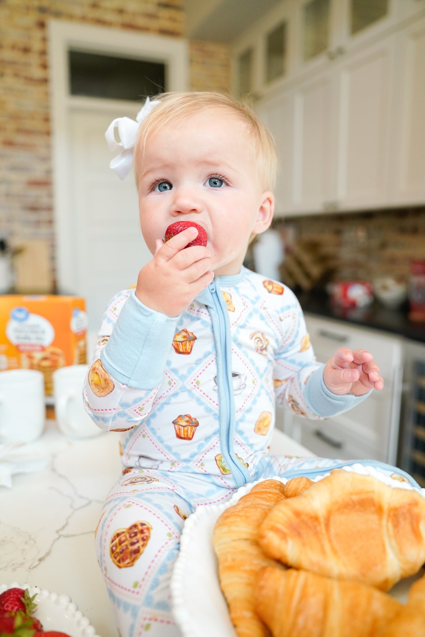 Pajamas Blue Breakfast - Bamboo Sleeper