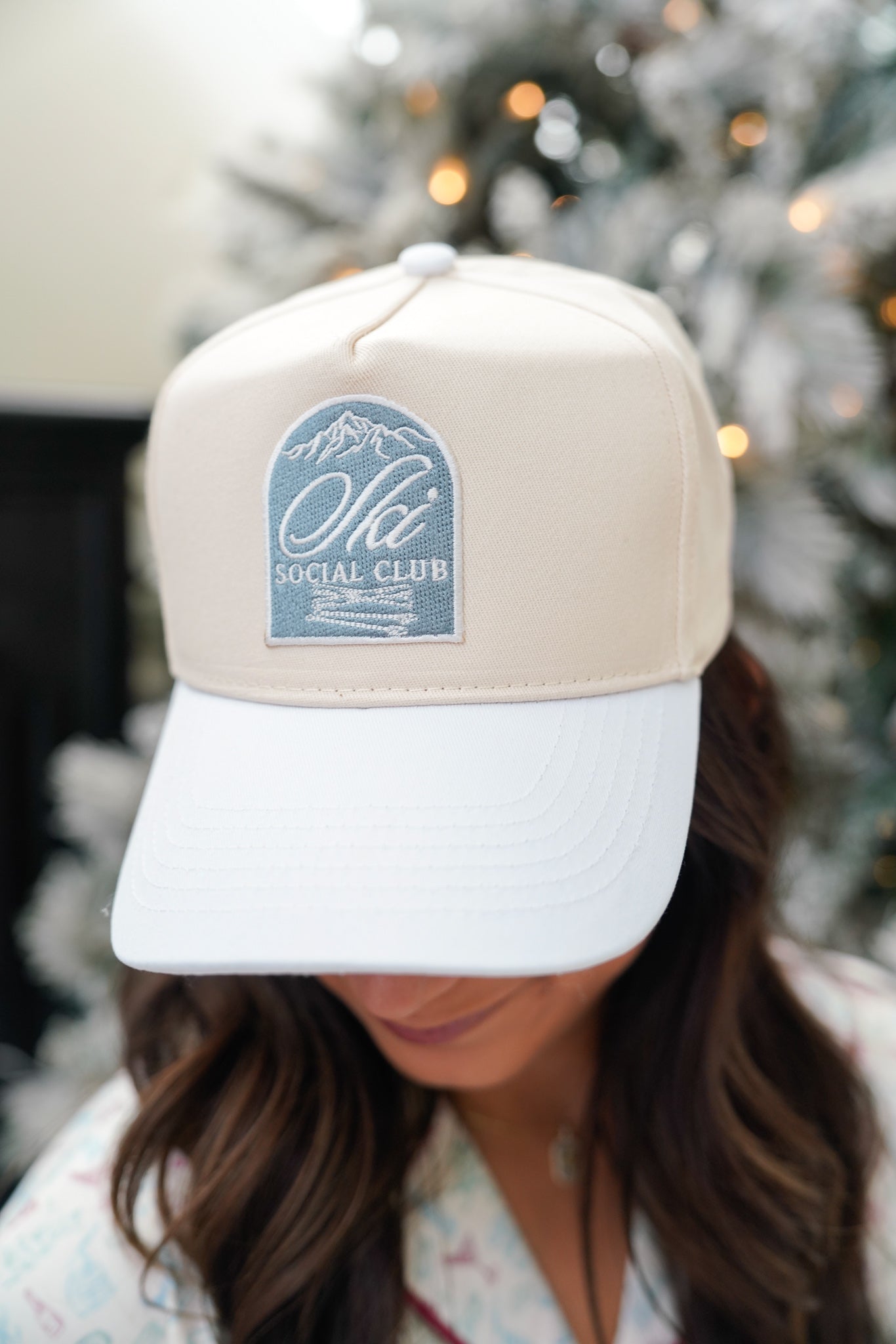 Hat Ski Club - White Vintage Trucker Hat
