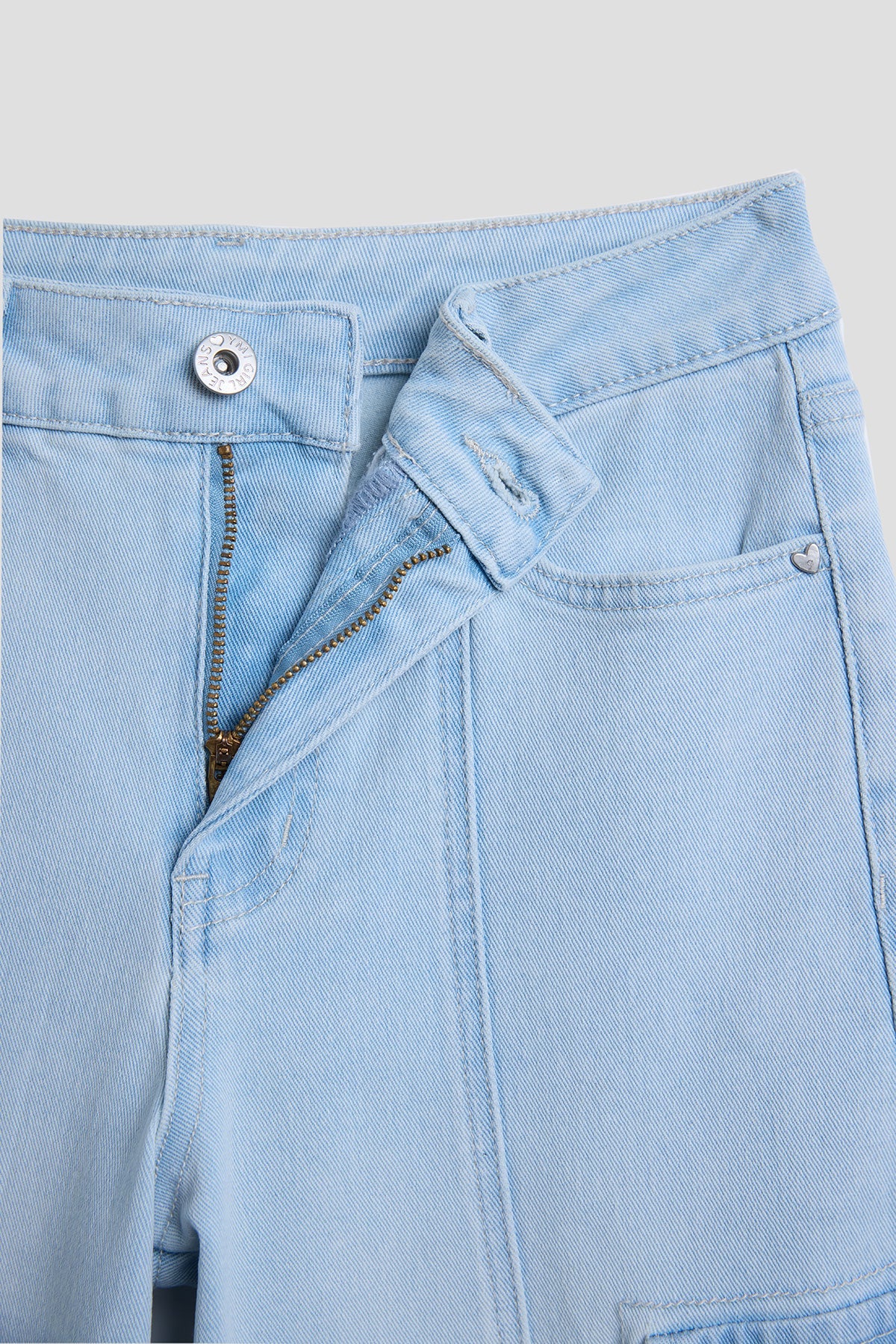 Girls Relaxed Cargo Jeans