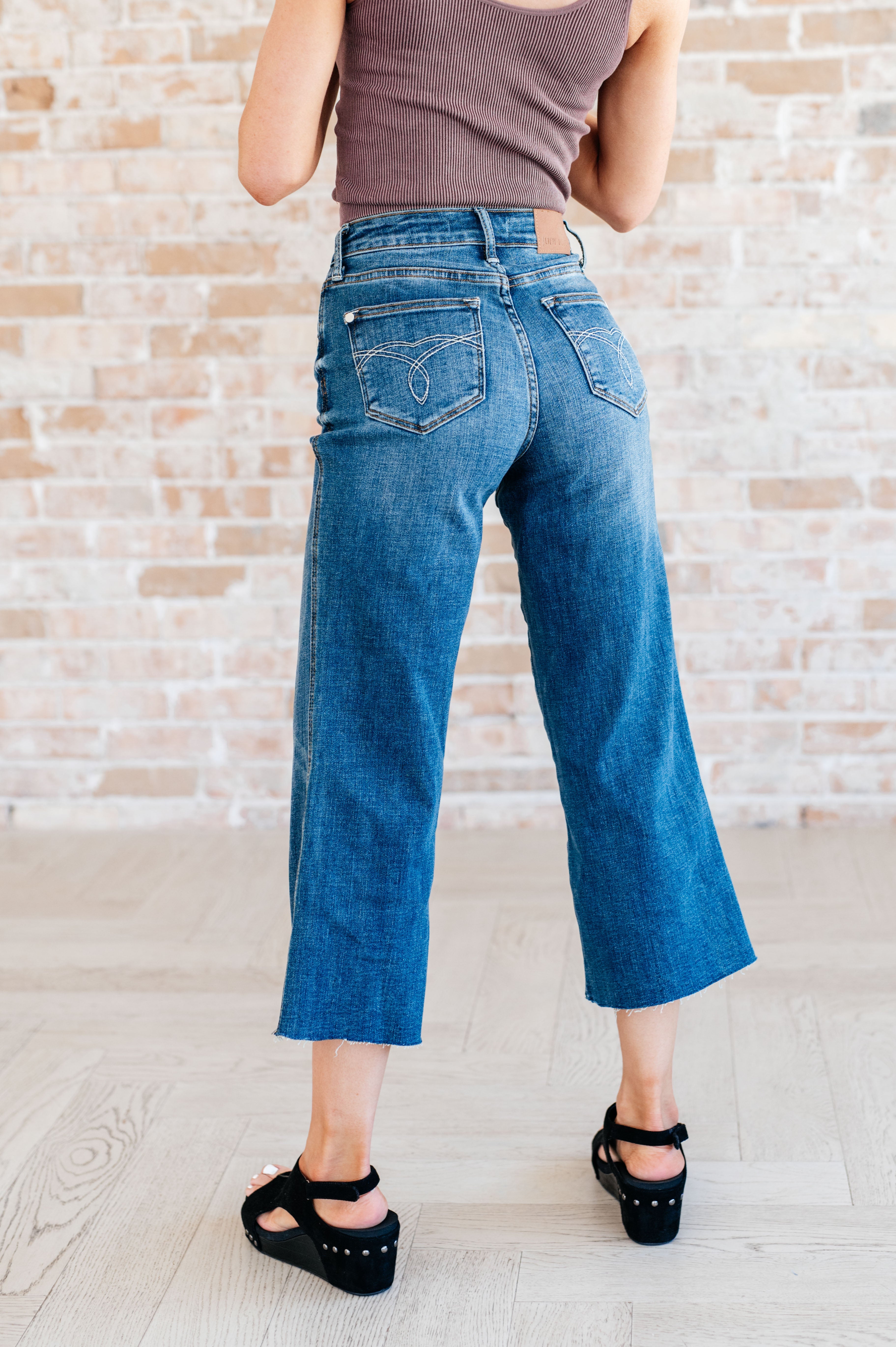 Denim Hayes High Rise Wide Leg Crop Jeans