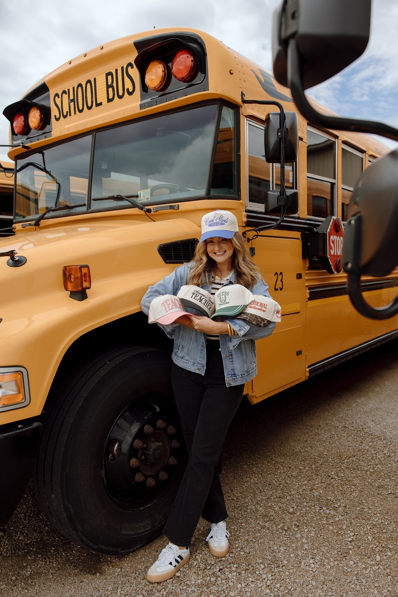 Hat TEACH - Pink Vintage Trucker Hat