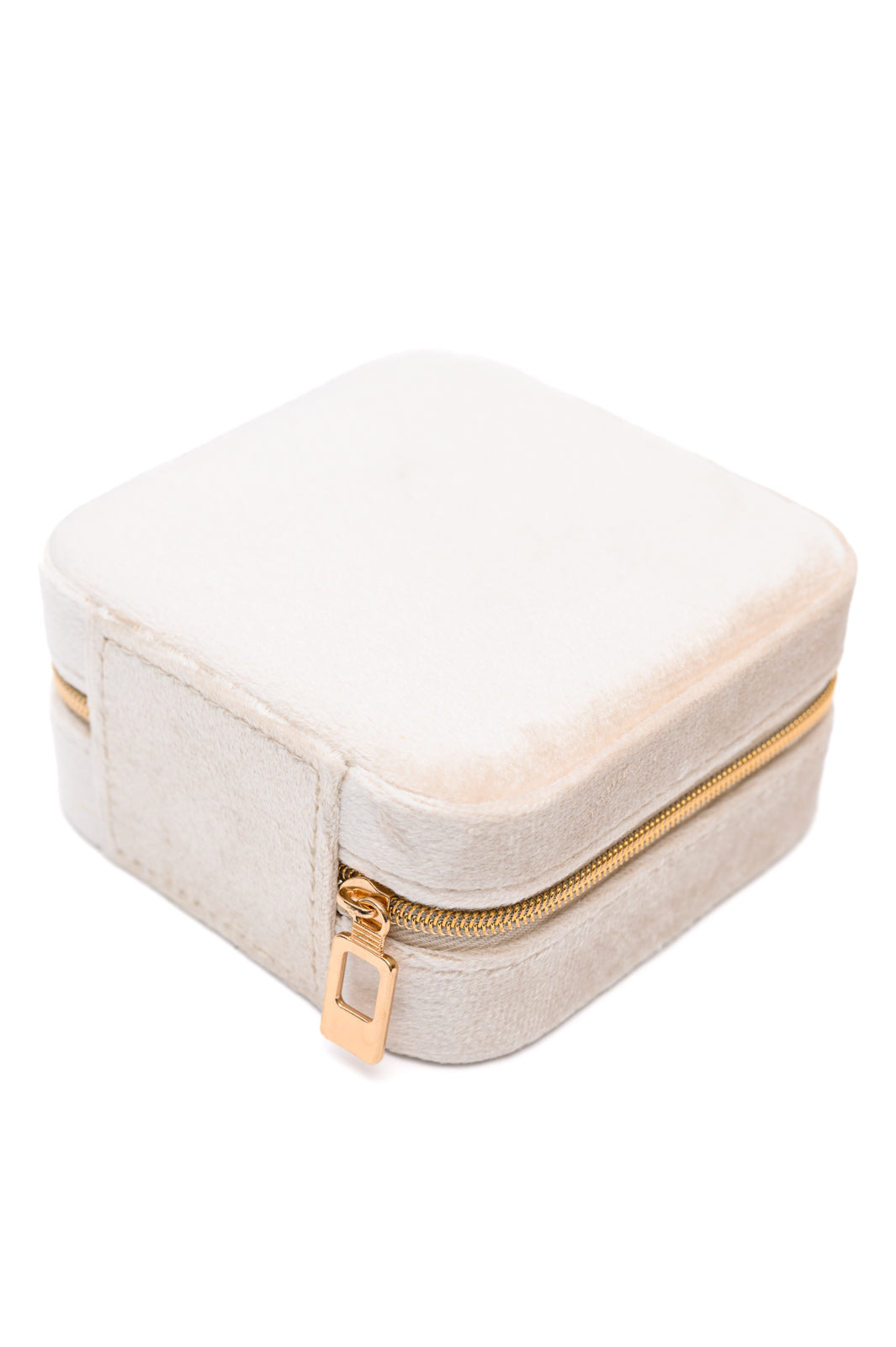 Accessories Kept and Carried Velvet Jewelry Box in Ivory