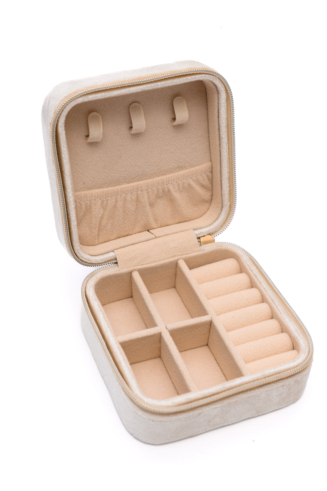 Accessories Kept and Carried Velvet Jewelry Box in Ivory