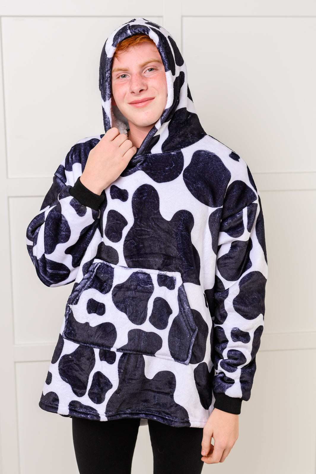 Layers Kids Oversized Hoodie Blanket in Cow