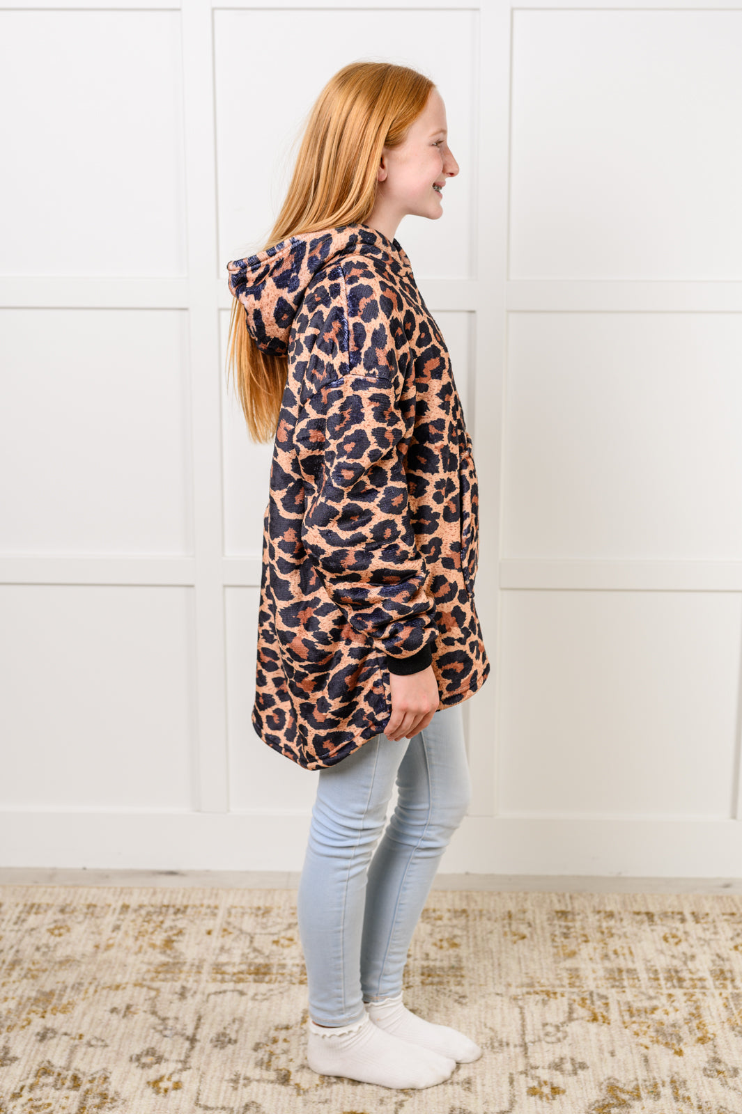 Layers Kids Oversized Hoodie Blanket in Leopard