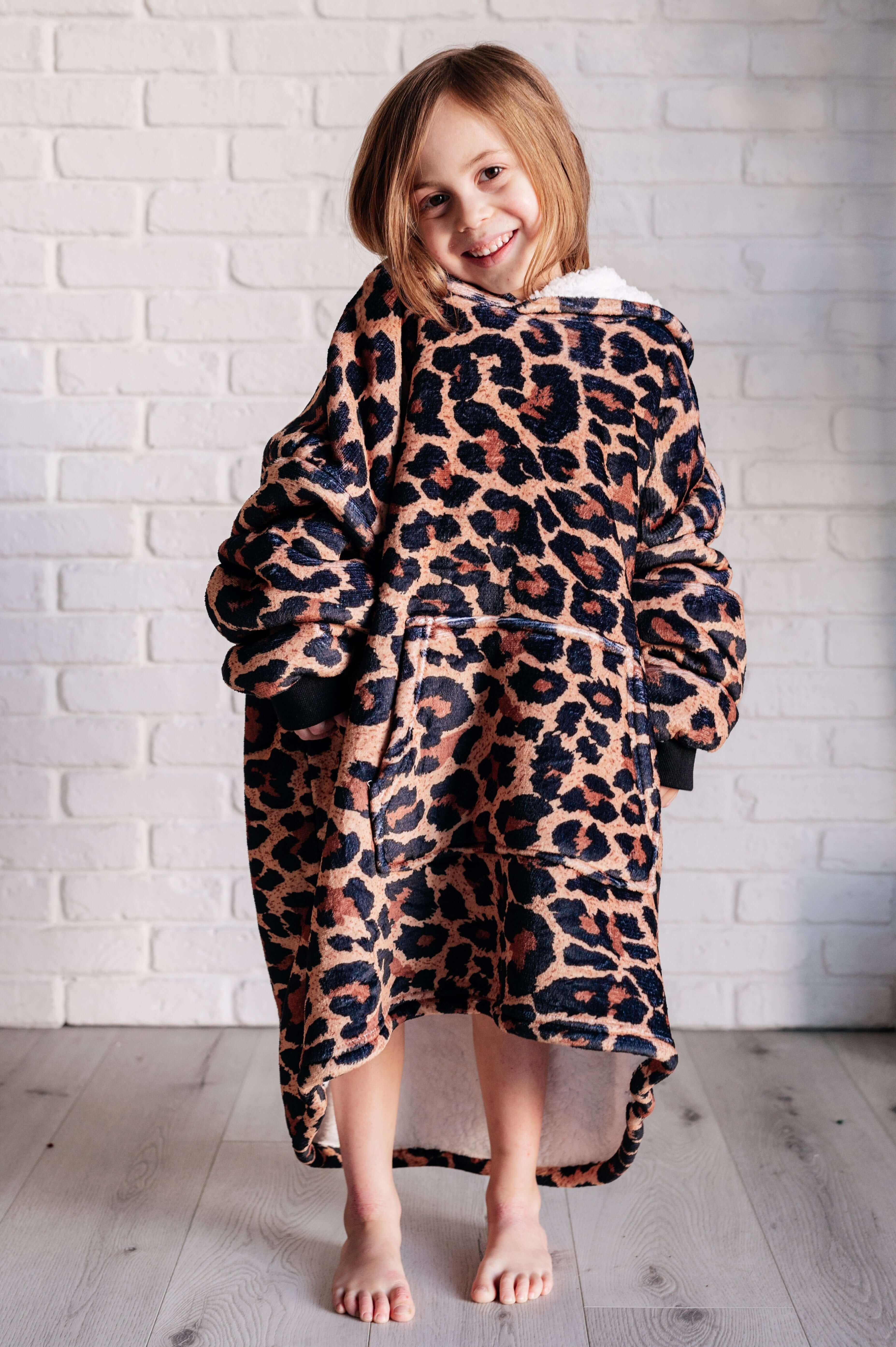 Layers Kids Oversized Hoodie Blanket in Leopard