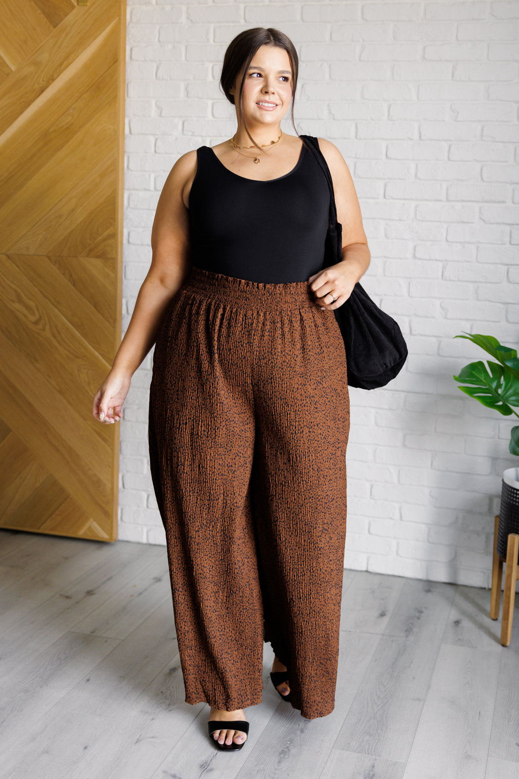 Accessories Last Minute Corduroy Tote in Black