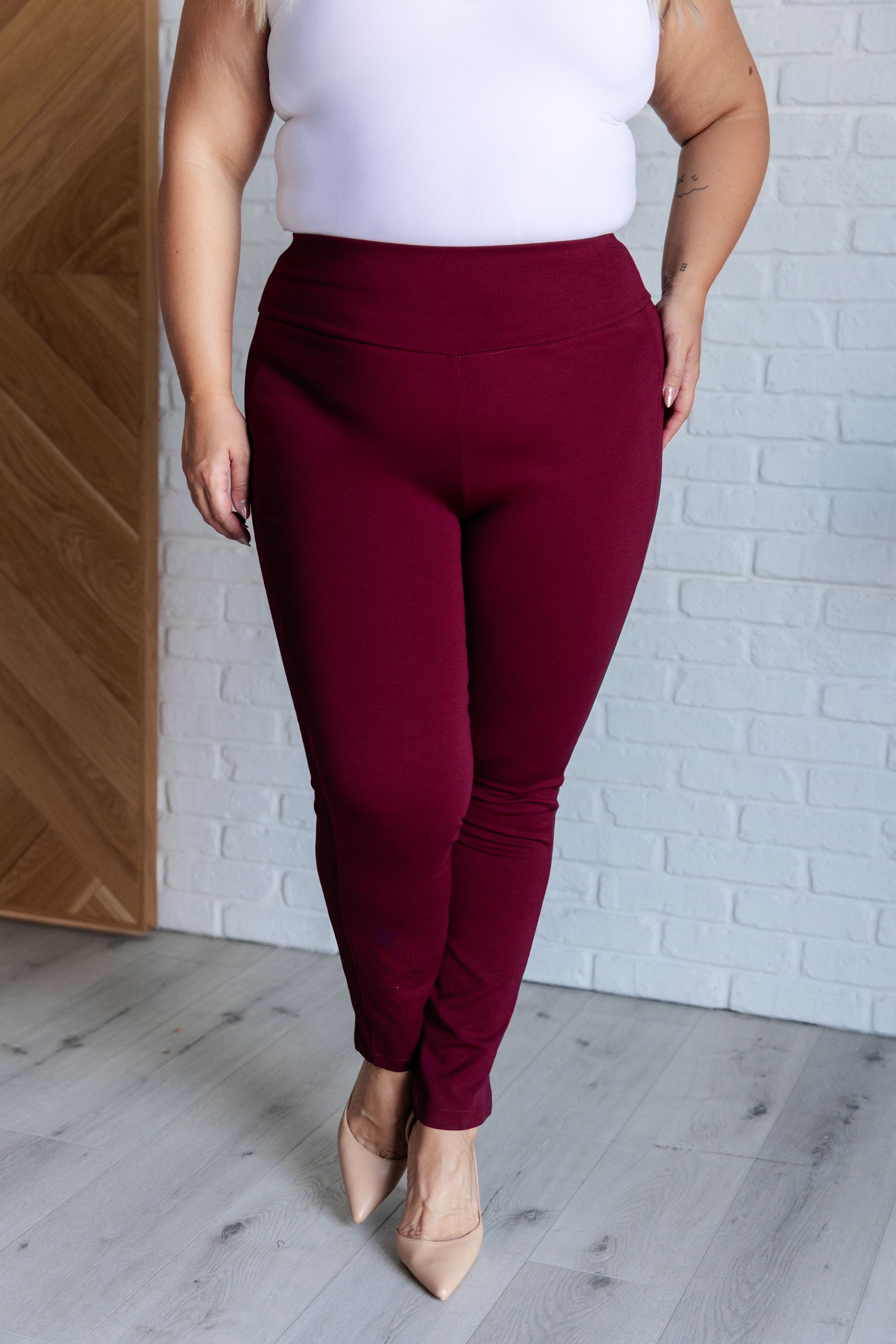 Bottoms Magic Skinny 28" Pants in Wine