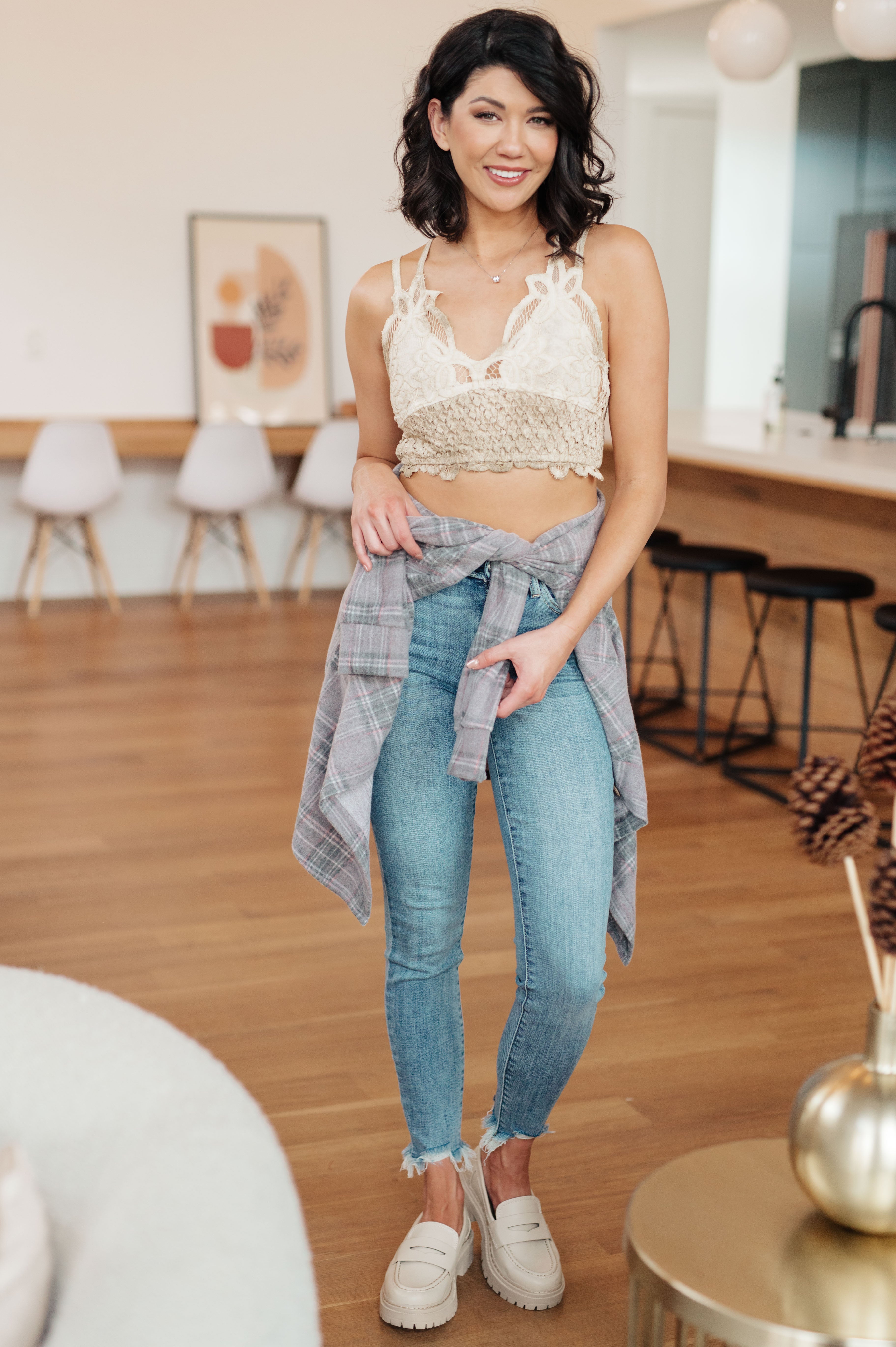 Tops Live In Lace Bralette in Taupe