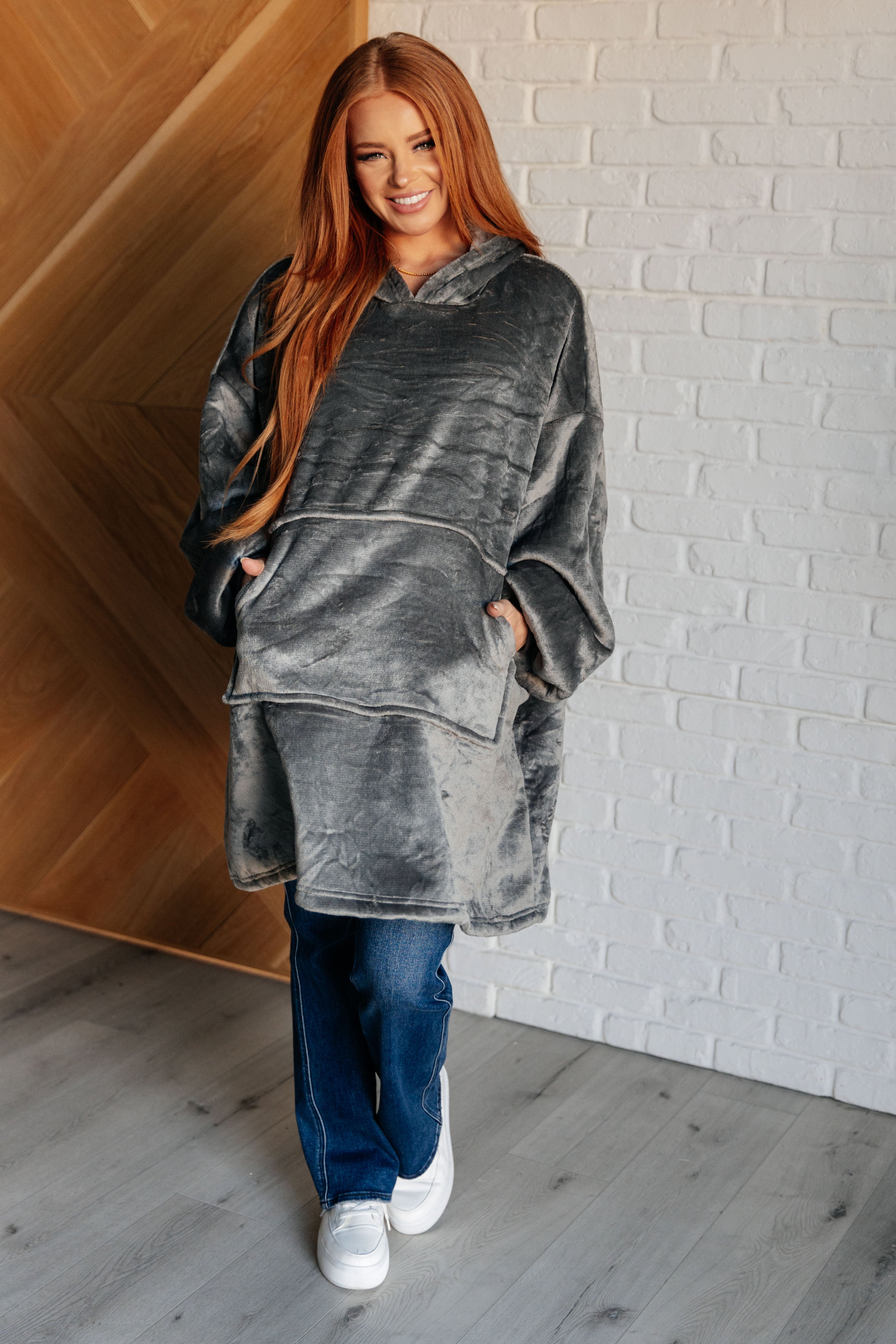 Layers Oversized Velour Blanket Hoodie in Gray