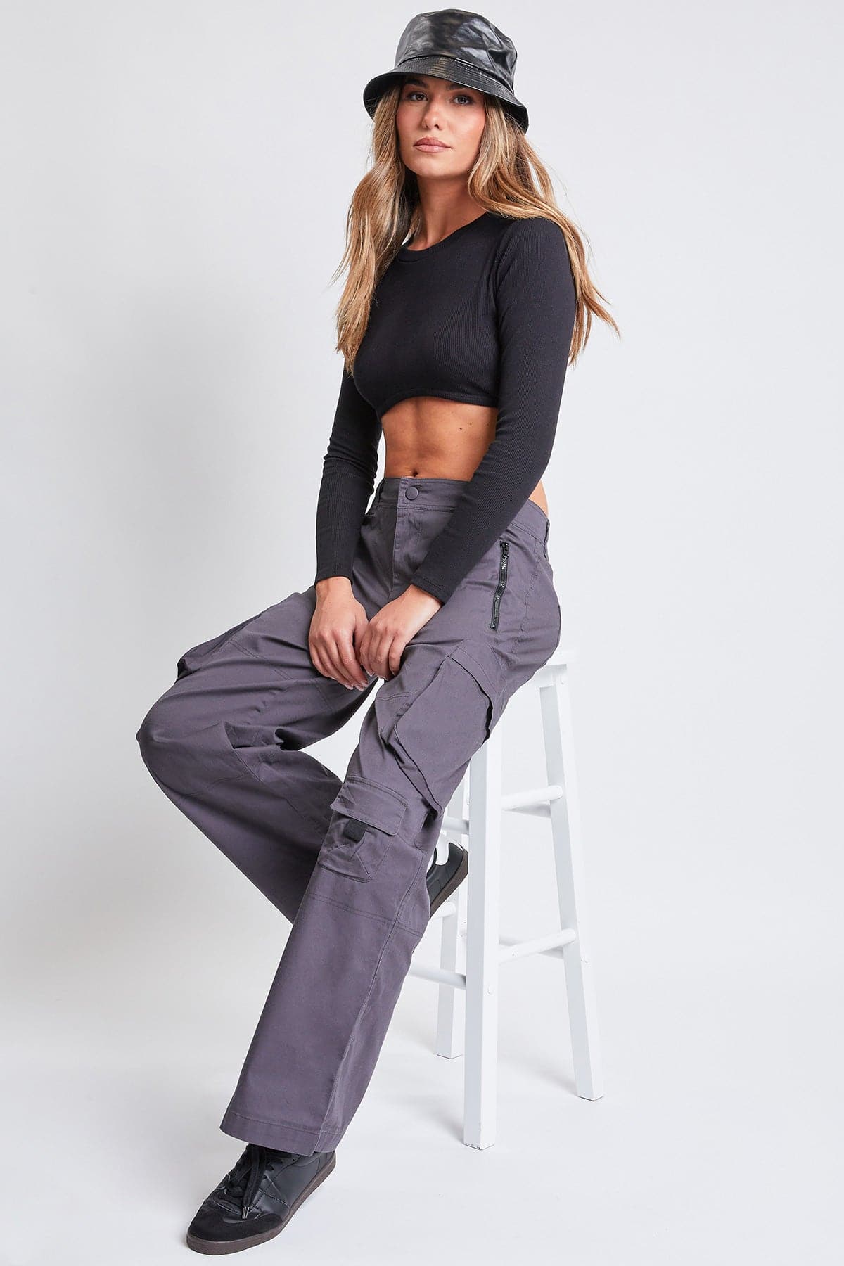 Pants Women’s High-Rise Relaxed All Day Cargo Pants