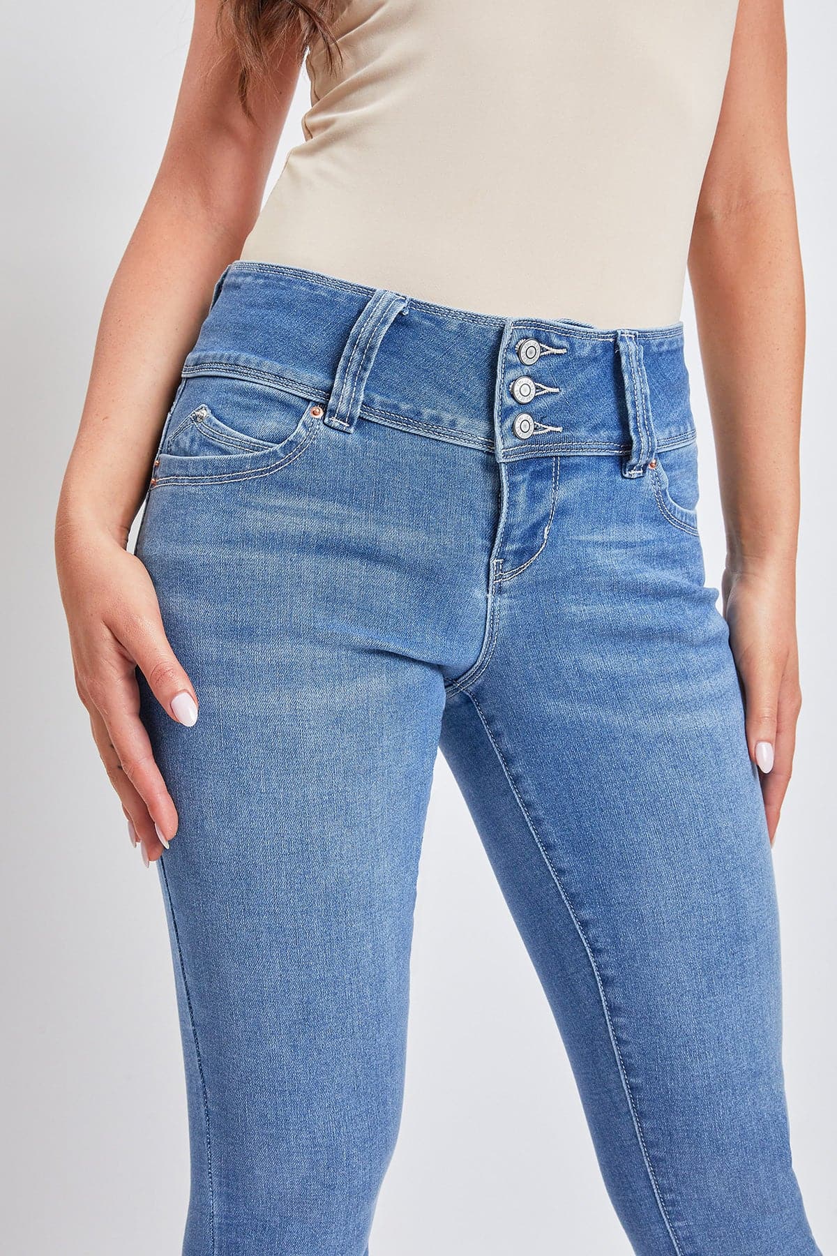 Pants Women’s Sustainable WannaBettaButt Skinny Jeans