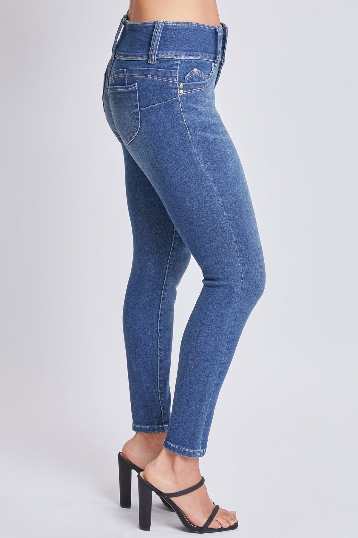 Women’s WannaBettaButt Sustainable Skinny Jeans