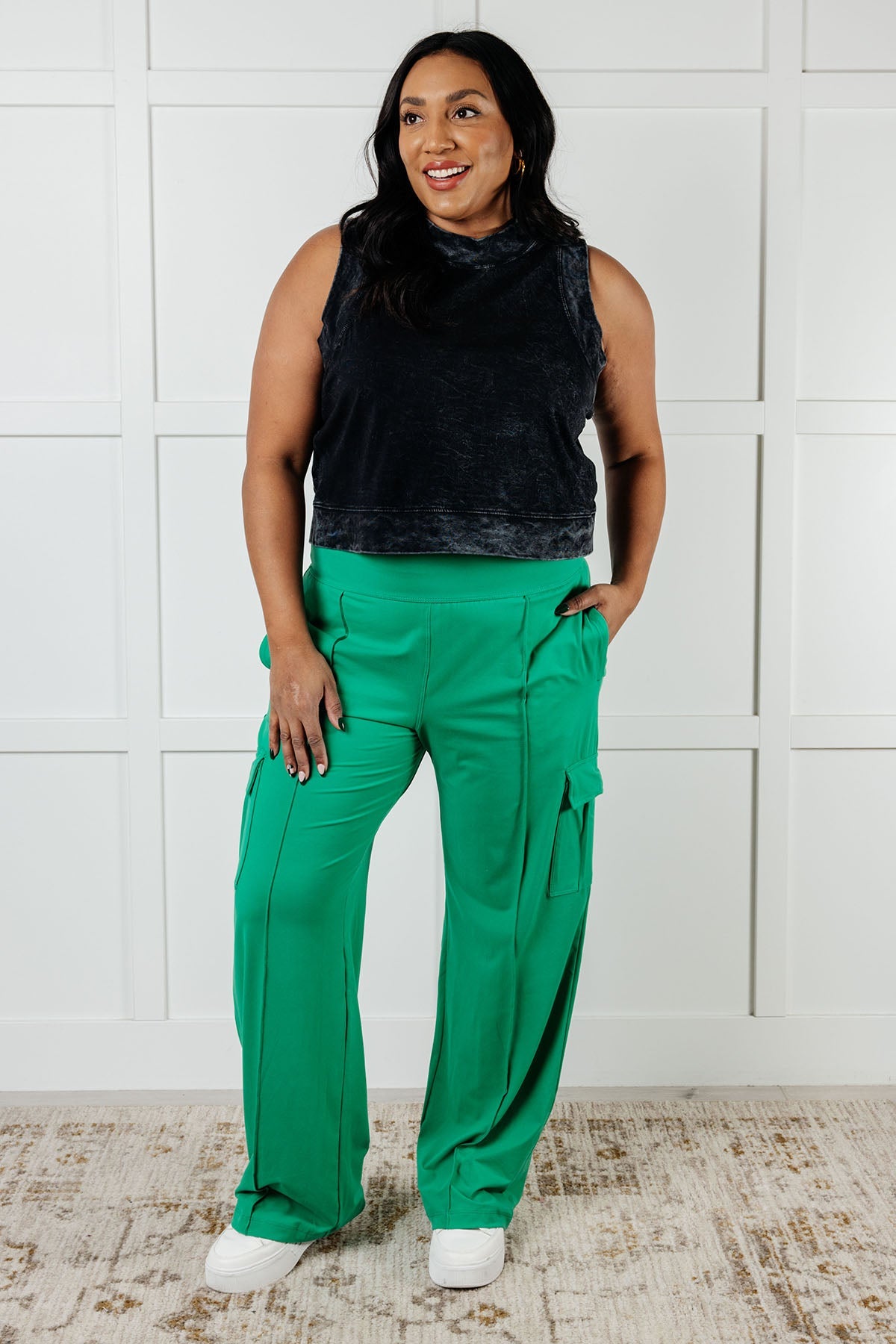Bottoms Race to Relax Cargo Pants in Emerald Green