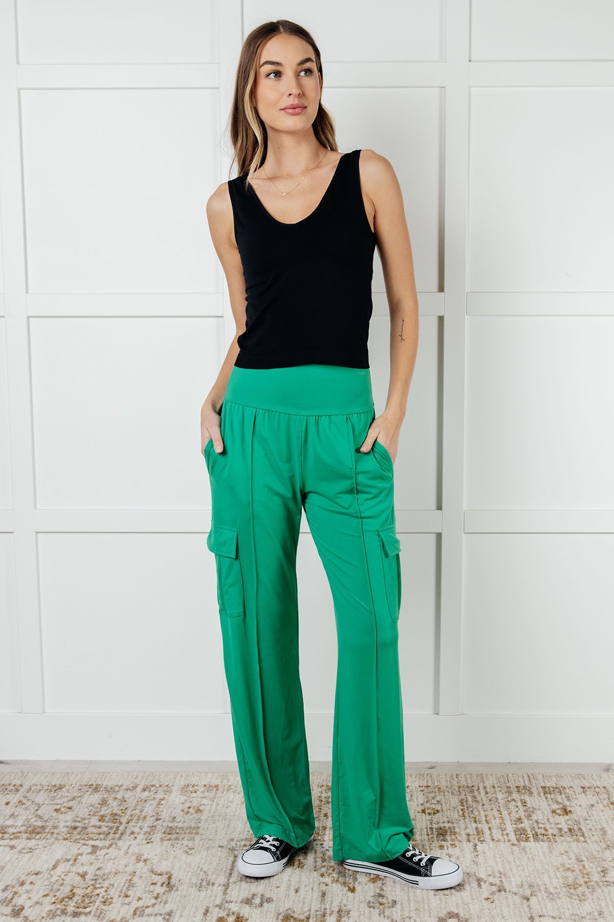 Bottoms Race to Relax Cargo Pants in Emerald Green