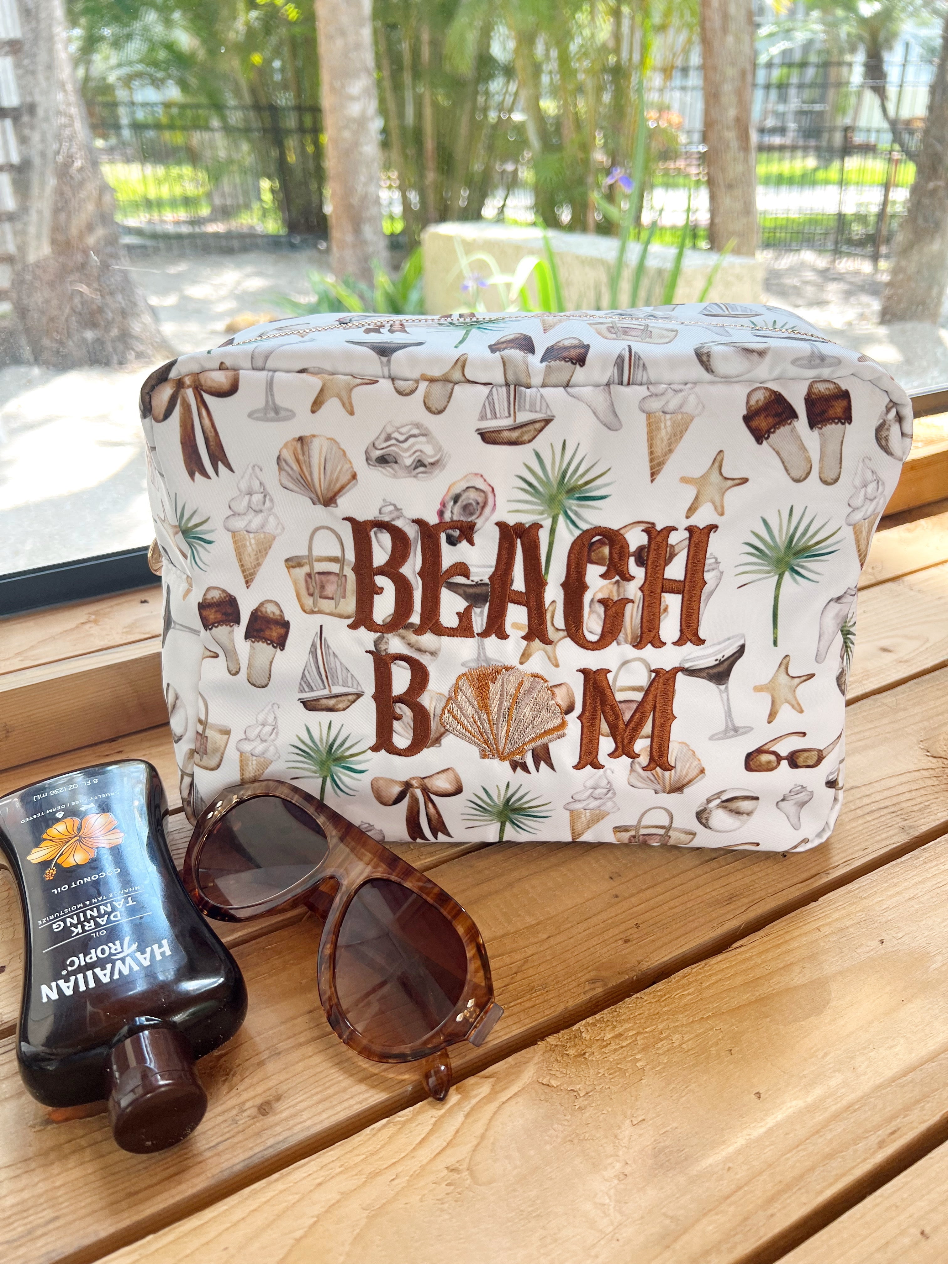 Makeup Bag Beach Bum - Neutral Coastal Cocktail XL Bag