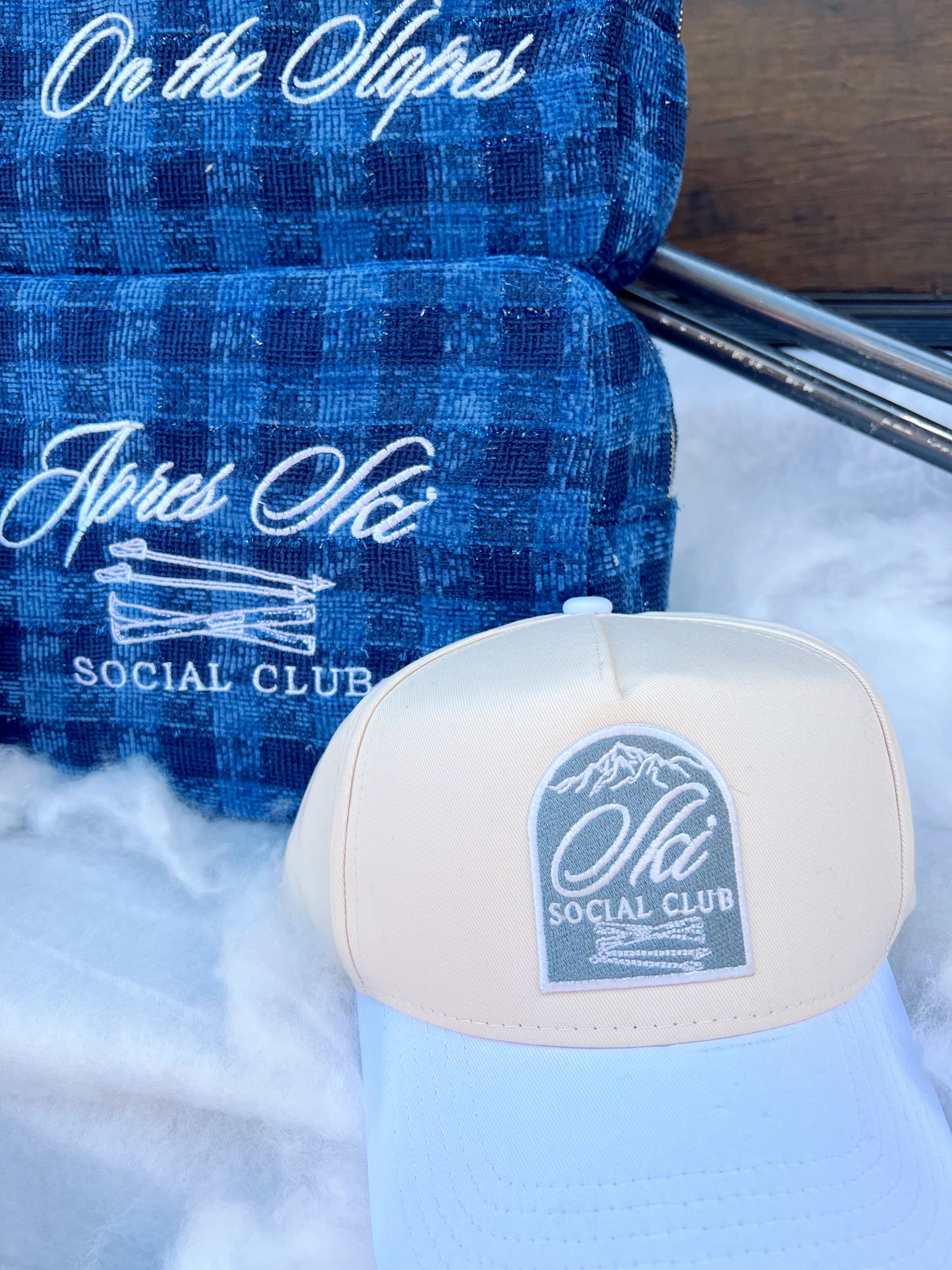 Hat Ski Club - White Vintage Trucker Hat