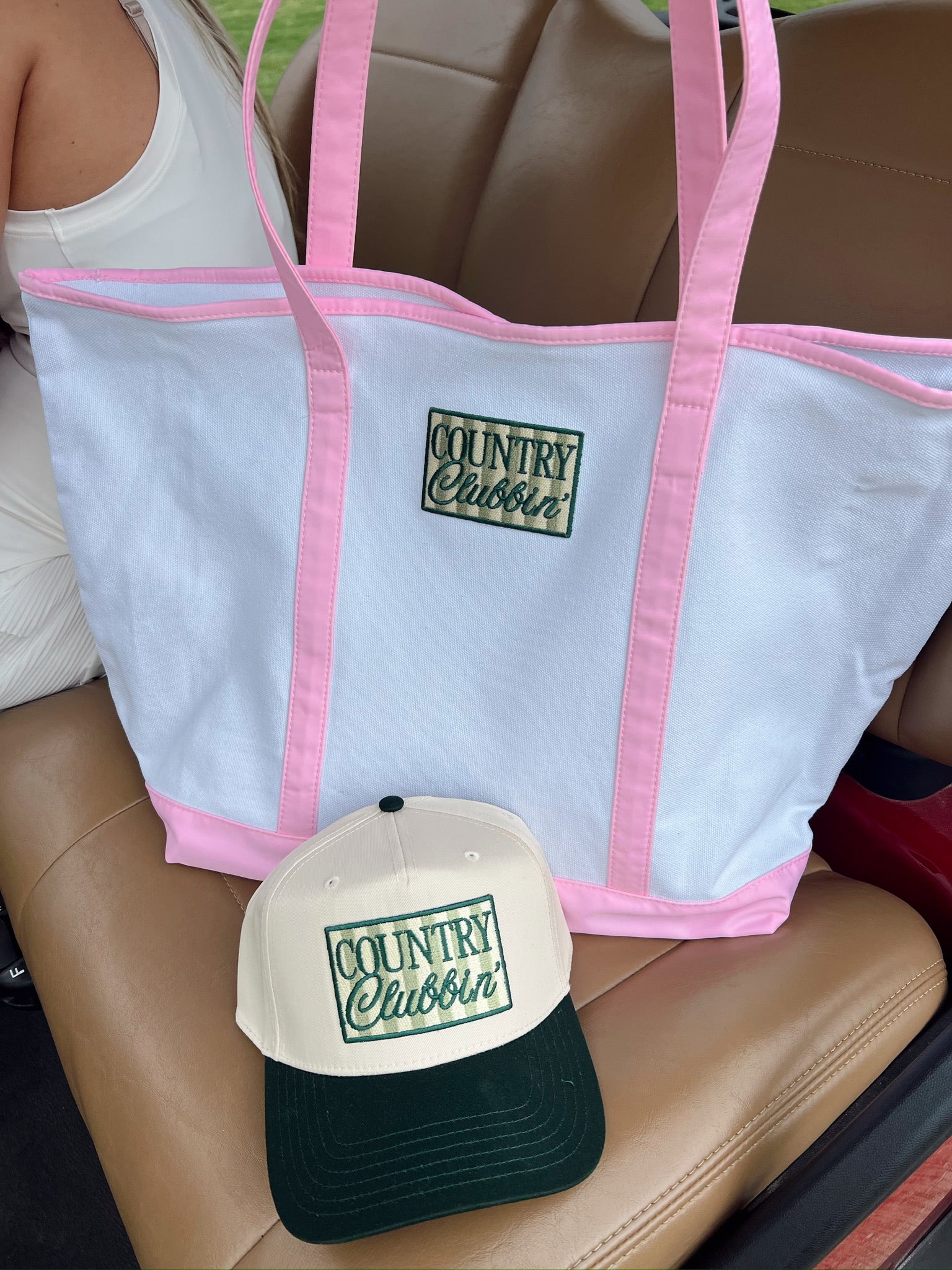 Hat Country Clubbin&