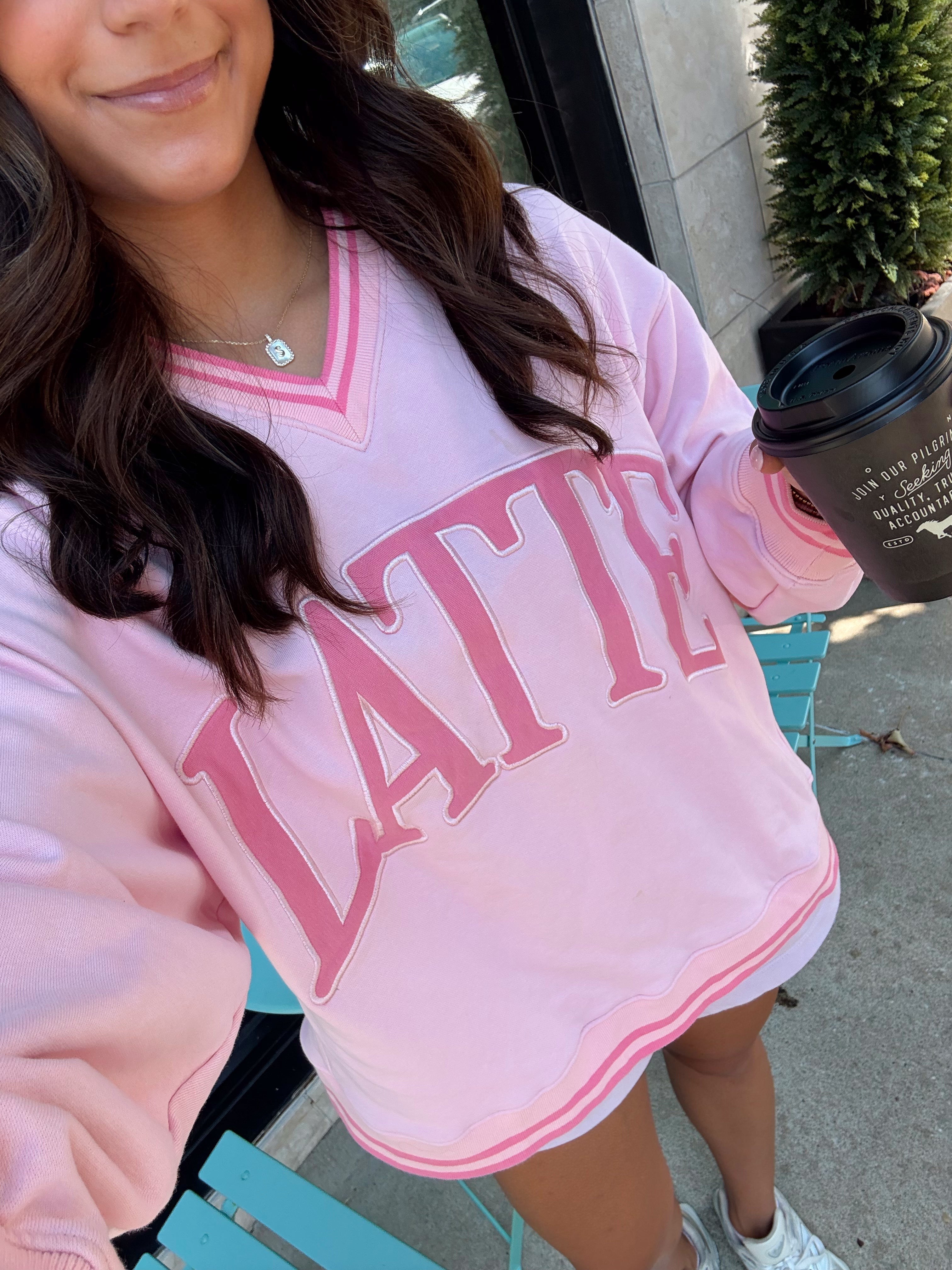 Sweatshirt Latte - Pink Vintage V-Neck Sweatshirt