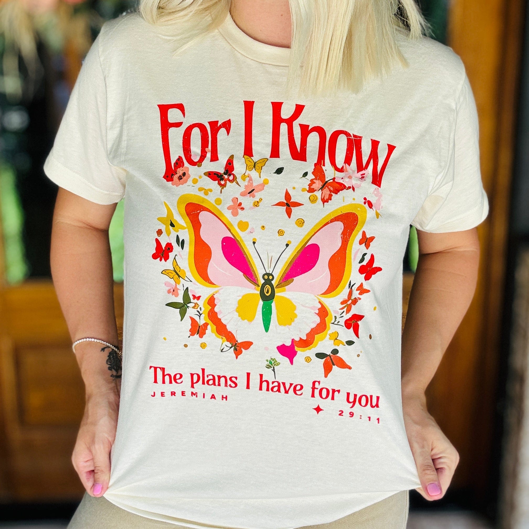 Women - Apparel - Shirts - T-Shirts For I Know Graphic Tee