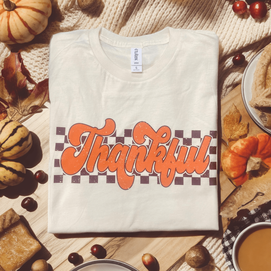 Women - Apparel - Shirts - T-Shirts Retro Thankful Graphic Tee
