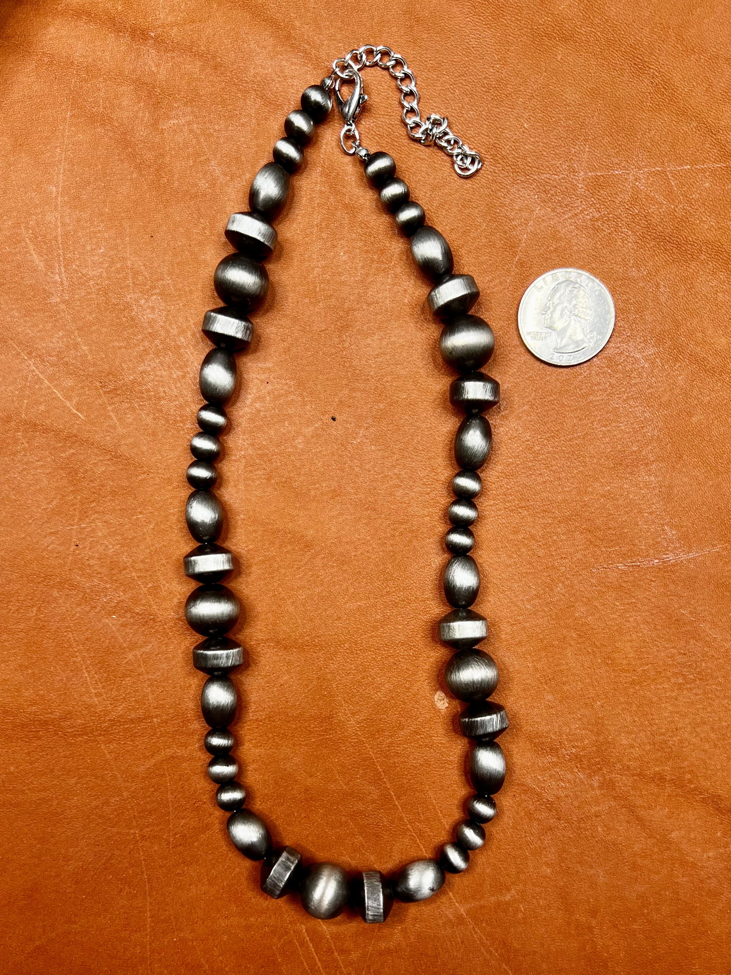 Necklaces Amarillo Short Necklace