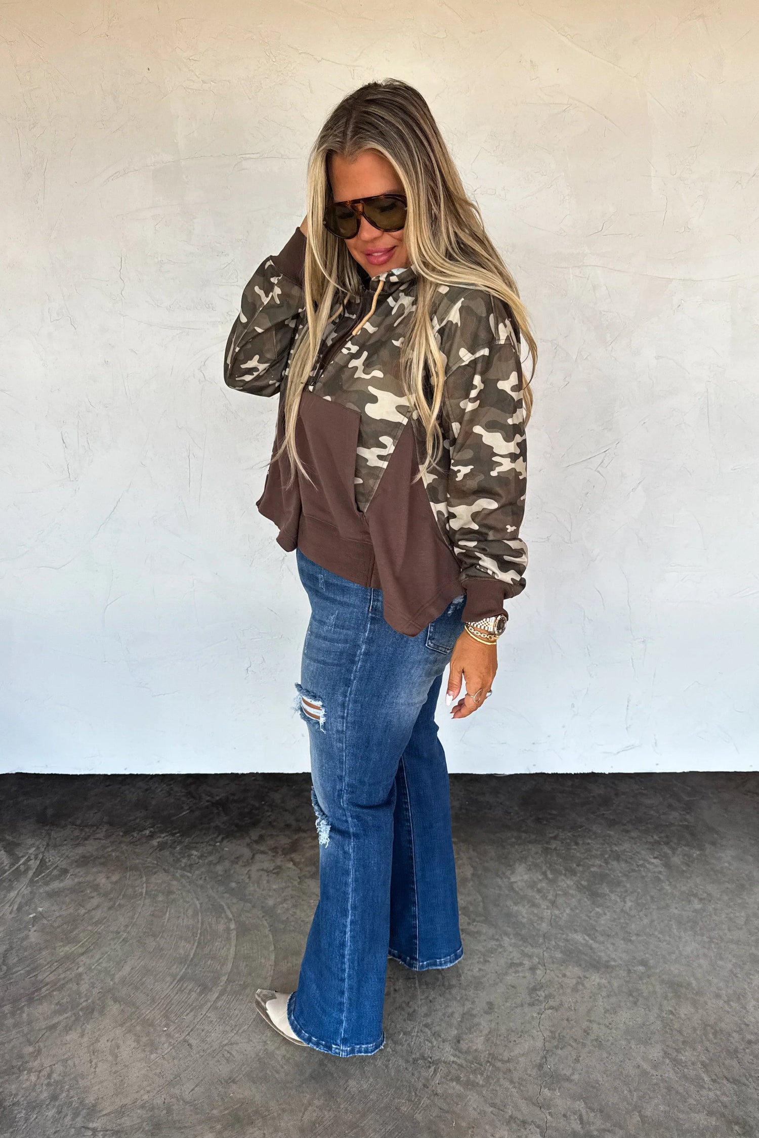 The Hunter Half Zip Hoodie Pullover