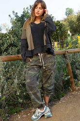 POL Color Block Waffle Knit Raw Hem Sweatshirt