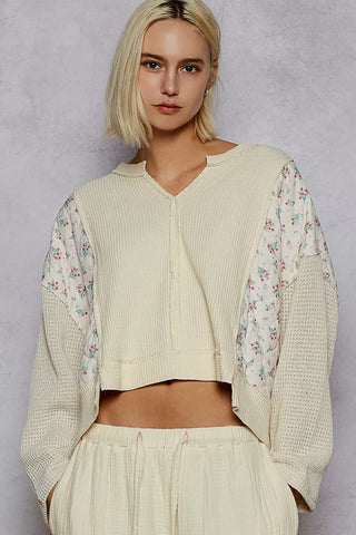 POL Mix Thermal Floral Pattern Quilted Knit Cropped Top with Raw Edge Detail