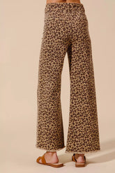 SO ME Mid Rise Leopard Twill Frayed Hem Wide Leg Pants