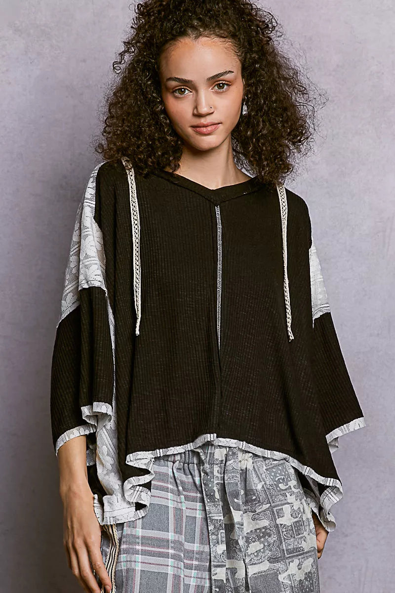 POL Short Sleeve Hoodie Top with Lace Detail