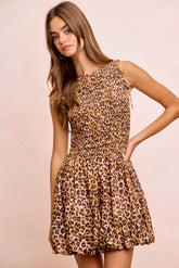 4c10c4c8ab164c50992c7fc49b221fc5-Max