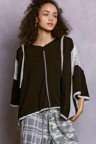 POL Short Sleeve Hoodie Top with Lace Detail