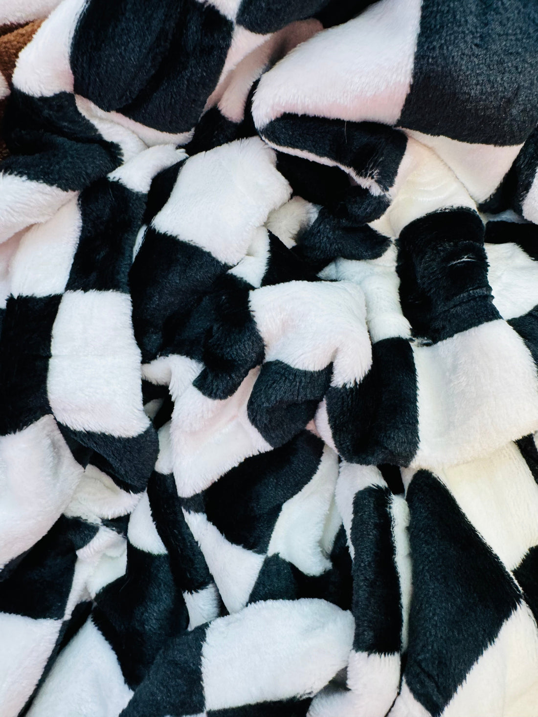 Black Checkered Throw Blanket