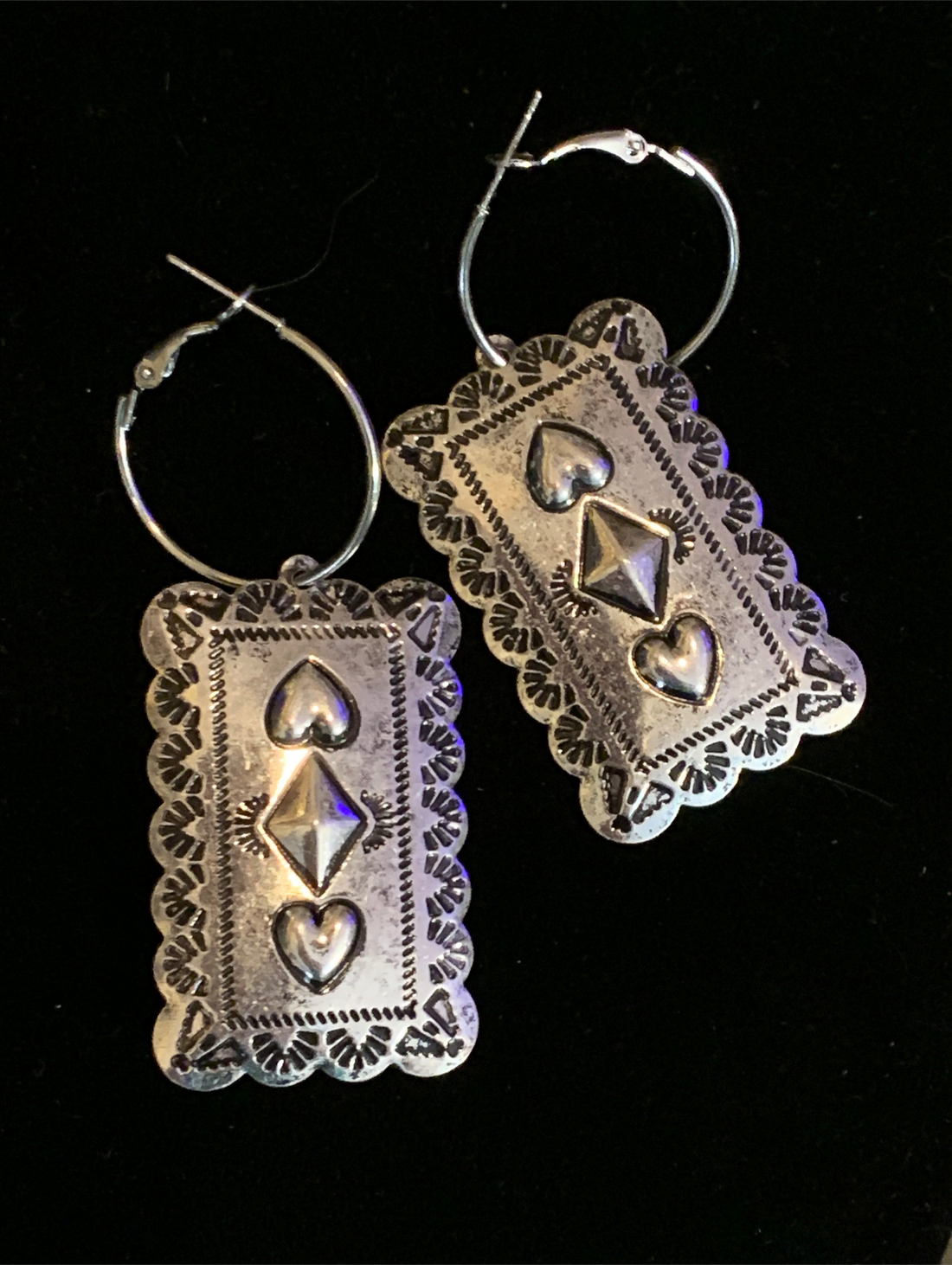 Queen of Hearts Hoops