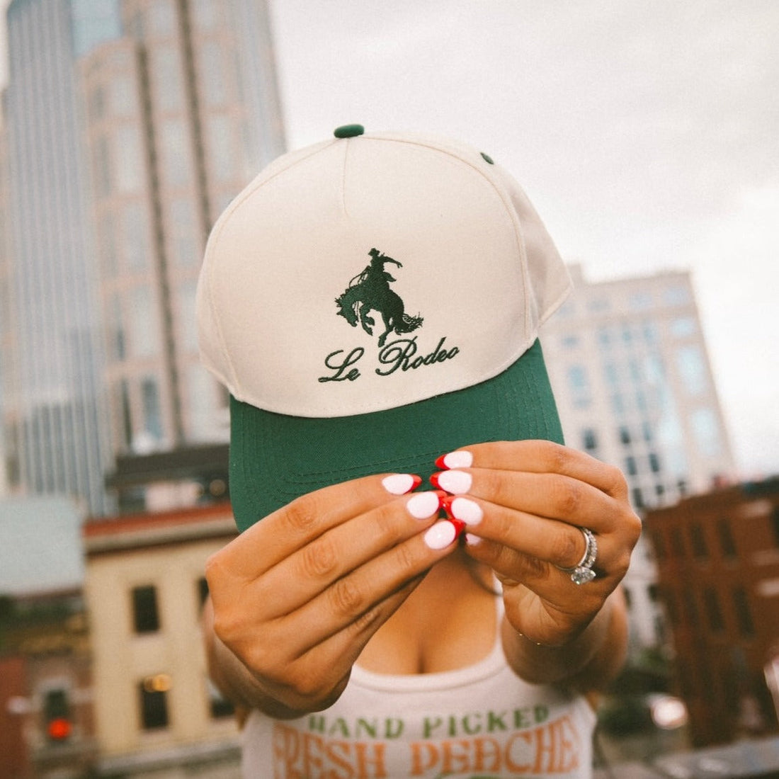Le Rodeo w Horse - Green Vintage Trucker Hat