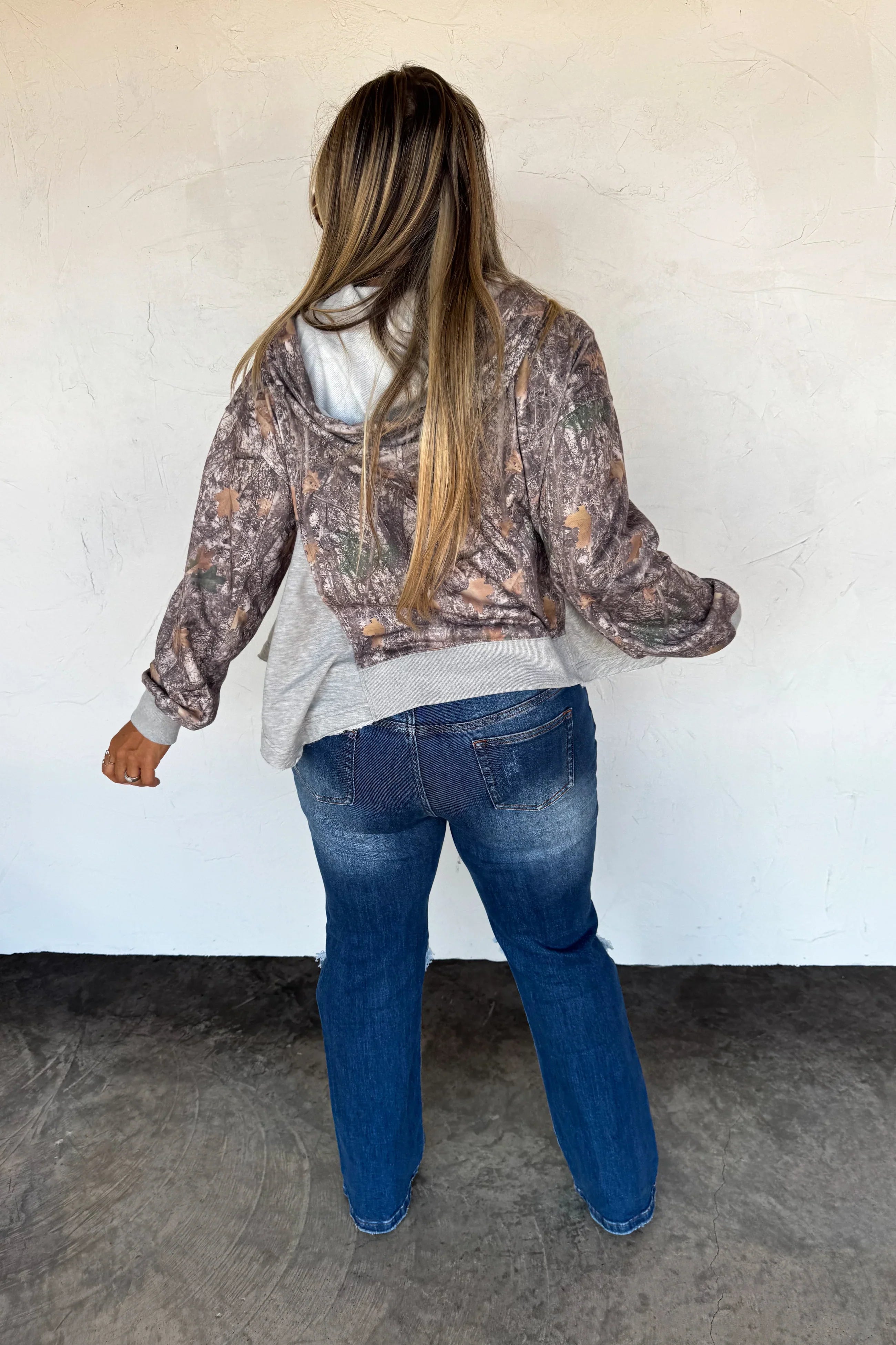 The Hunter Half Zip Hoodie Pullover