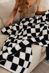 Home & Decor Penny Blanket Single Cuddle Size in Black Check