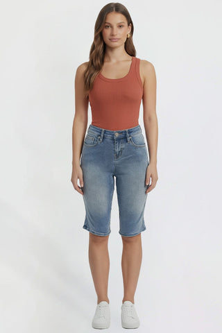 Women's Luxe Essential Capri