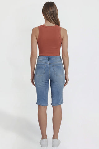 Women's Luxe Essential Capri